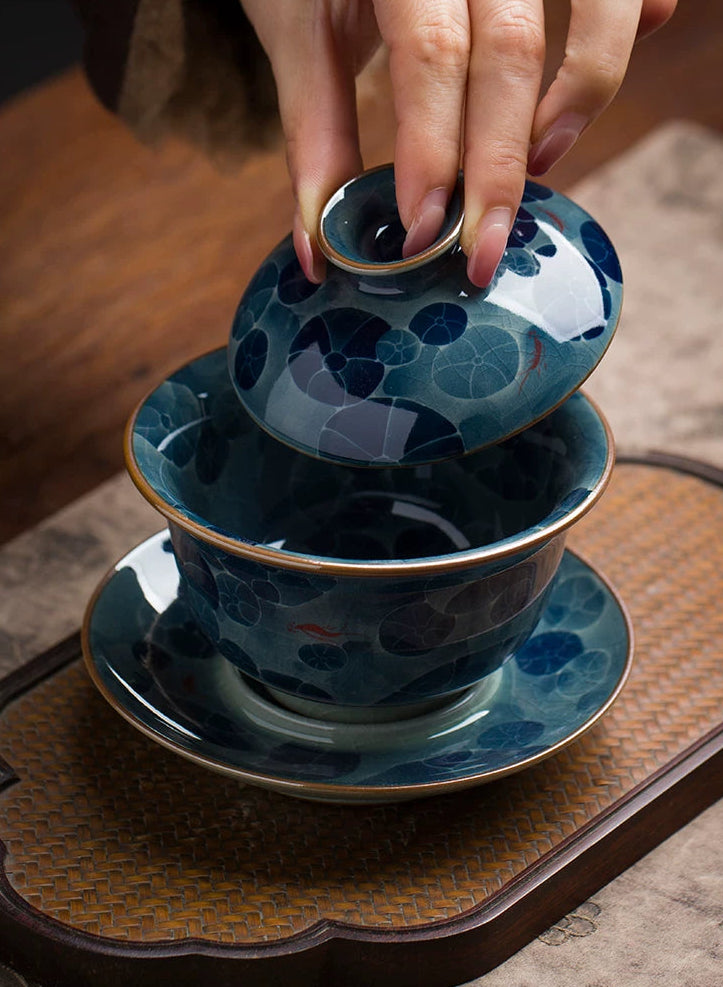O1CN01WcuKVw1MFzz8Mo7Th – Jingdezhen Hand-Painted Lotus Pond Underglaze Painted Gaiwan by Kungfuyang