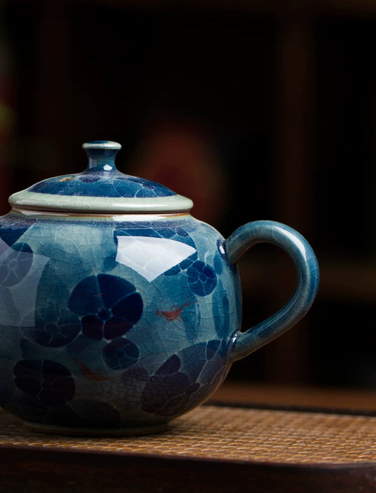O1CN01dvM36M1MG008792d3 – Jingdezhen Hand-Painted Lotus Pond Blue and White Porcelain by Kungfuyang