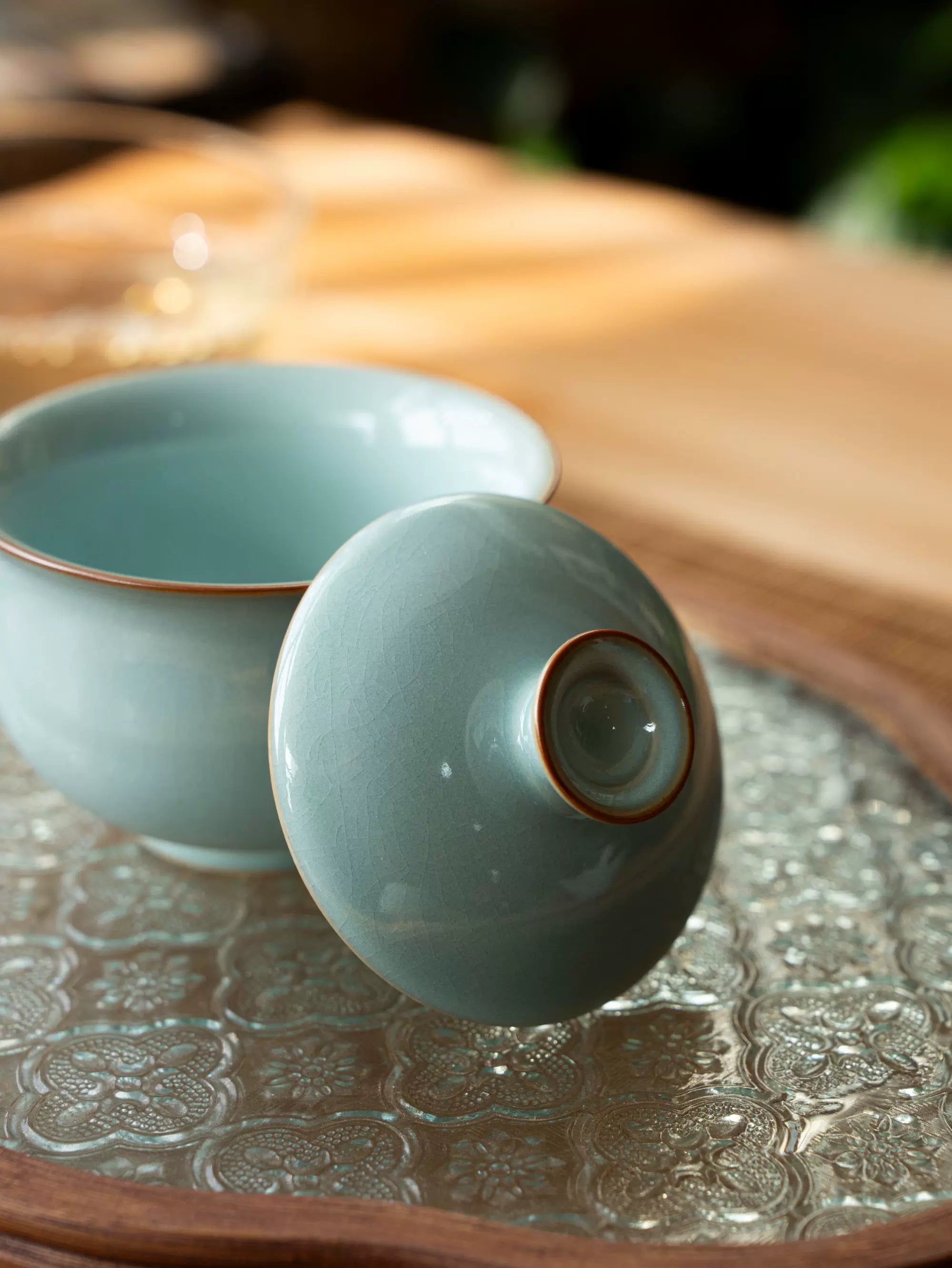 O1CN01jEaTm72J1r51WnR4G – Ru Ware Sky-Blue Gaiwan Delicate "Cicada's Wing" Crackle Glaze by Kungfuyang