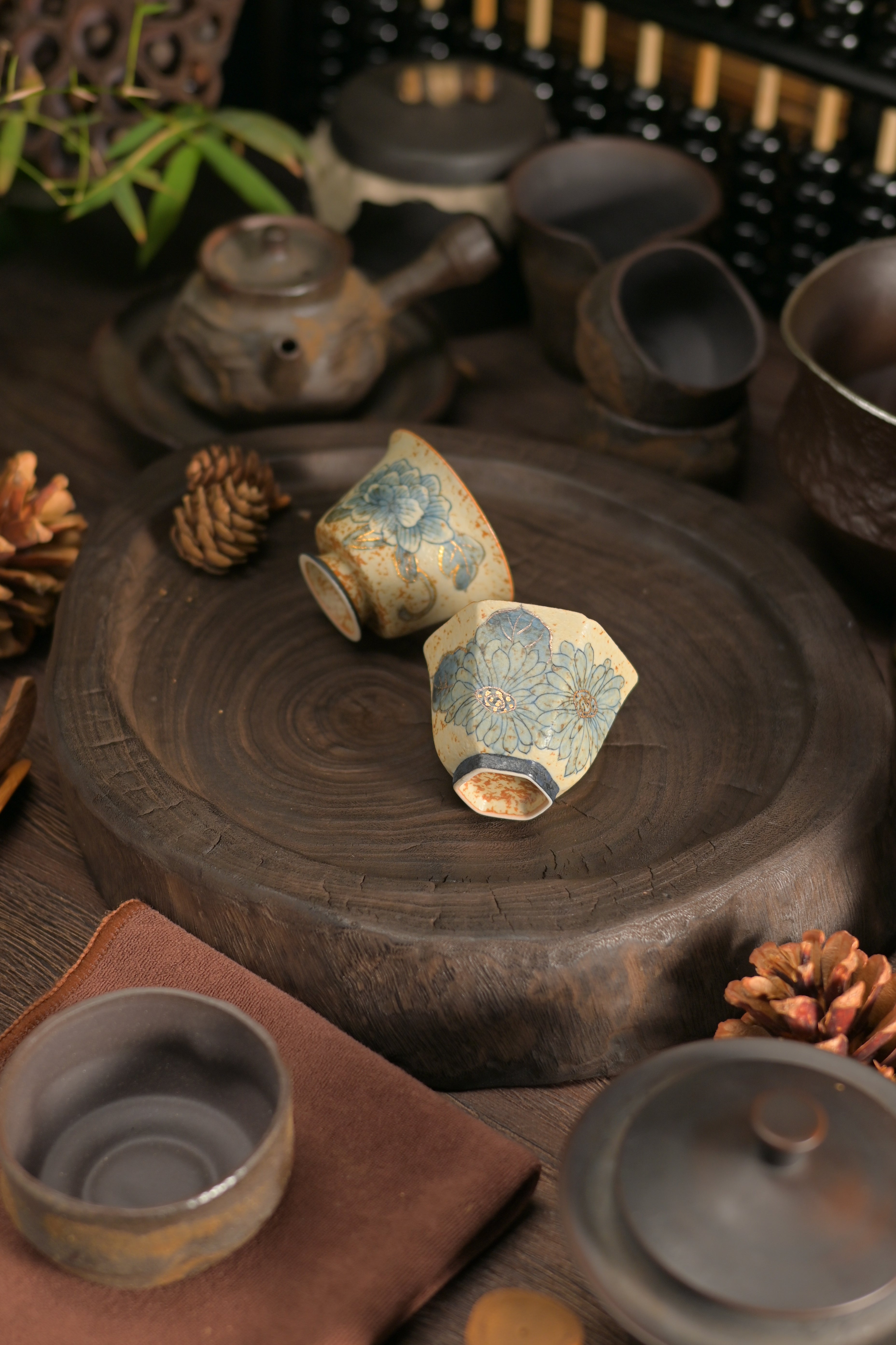 Vintage Flora Pattern Tea cup – Old Clay Blue-and-White Volcanic Stone Caramel Glaze Teacup by Kungfuyang