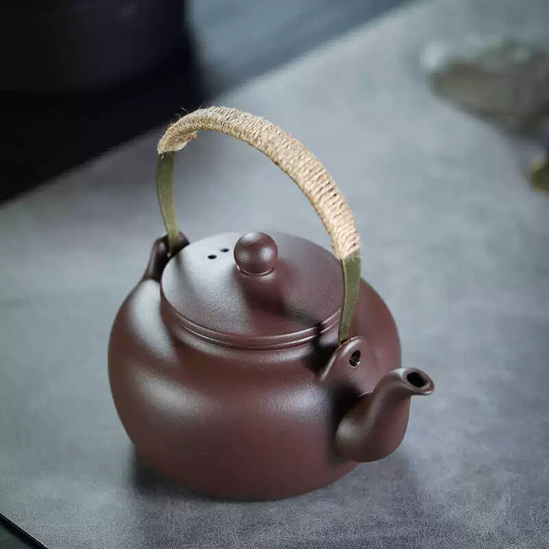 Yixing Purple Clay Ore Large Capacity – Yixing Zisha Clay Large Capacity Handle-Operated Teapot by Kungfuyang