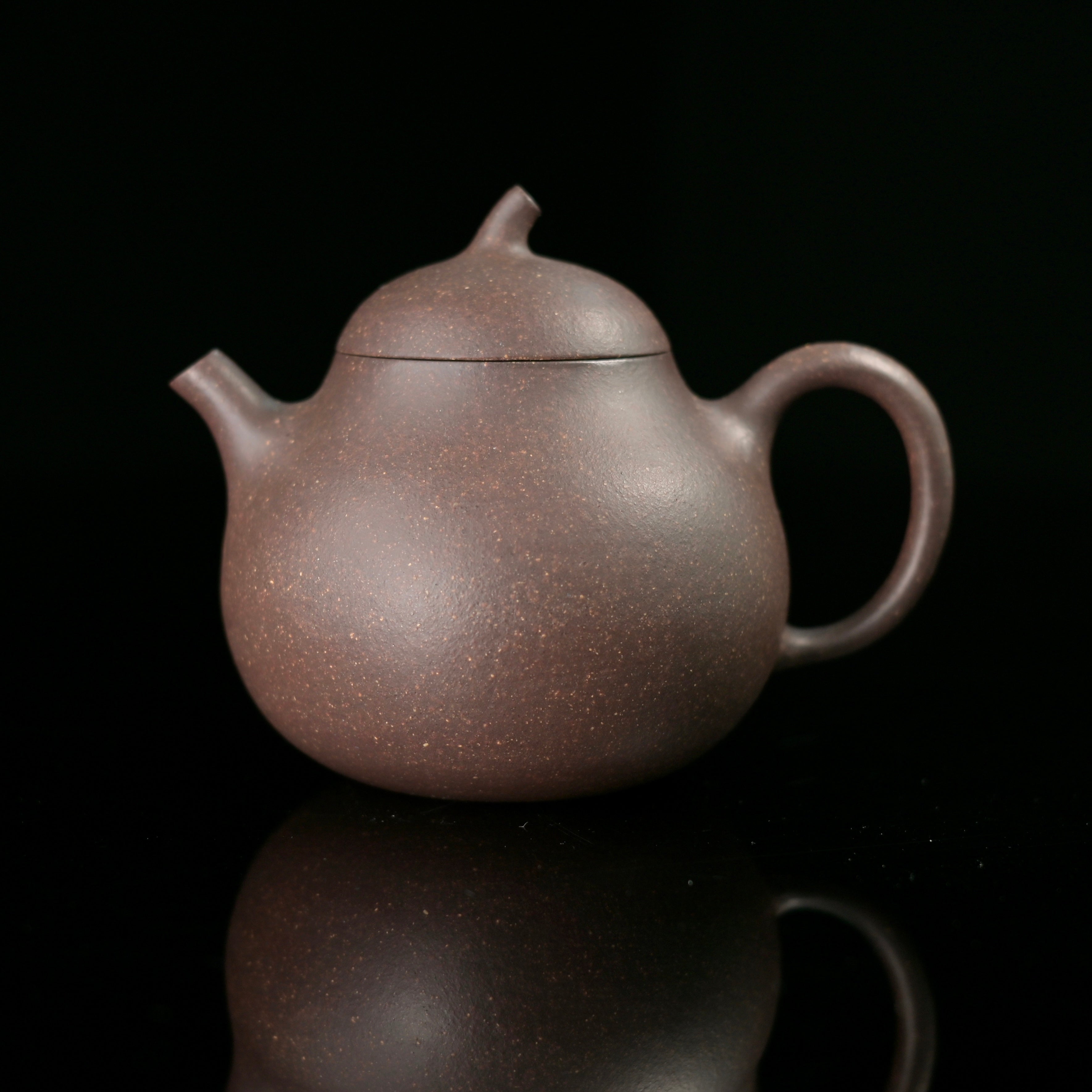 Yixing Zisha Pot – Yixing Purple Clay eggplant Shape Teapot Zisha Pot by Kungfuyang