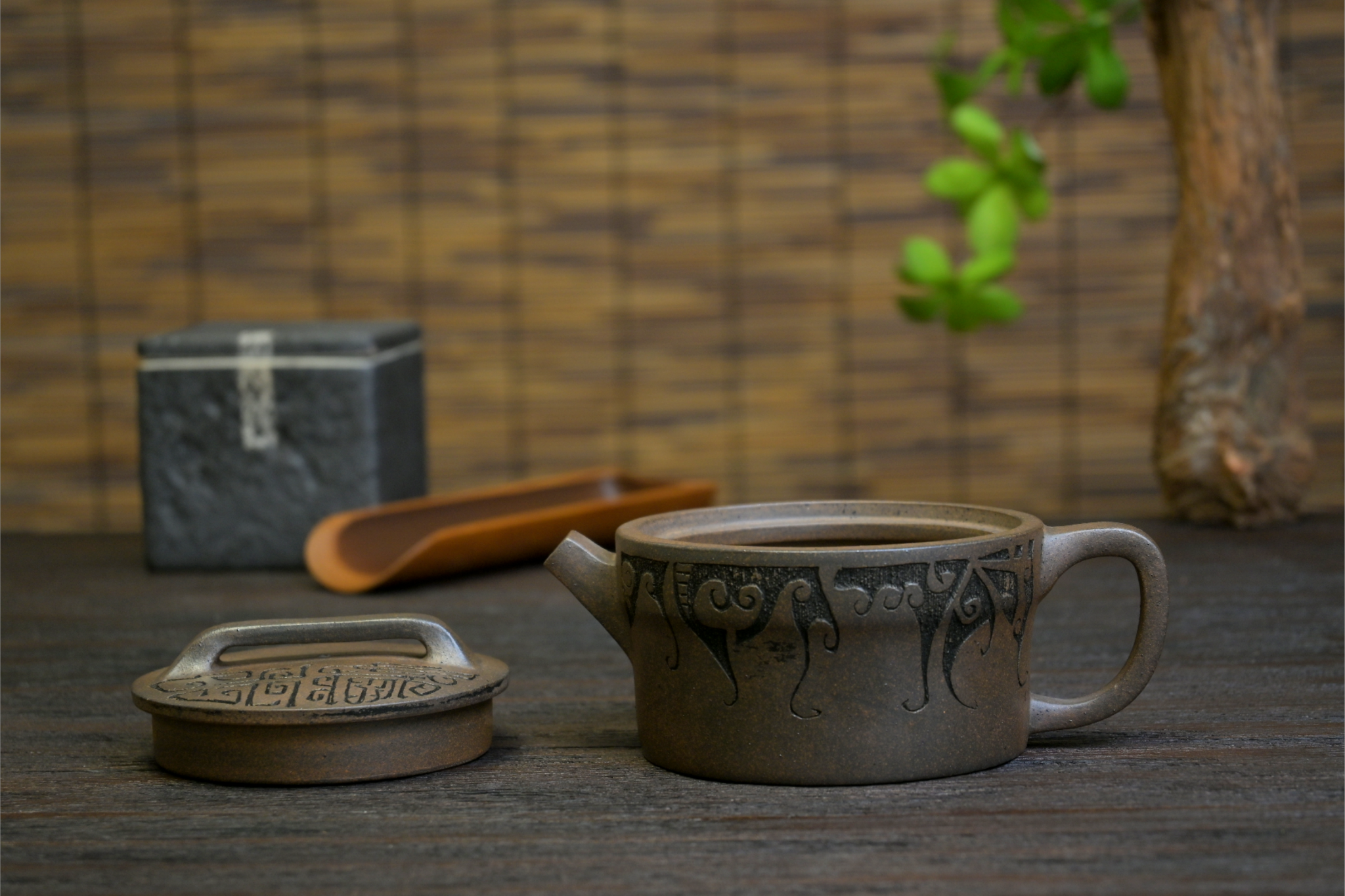 artist signed wood fired teapot – Yixing Hand-carved Wood-Fired Purple Clay Teapot by Kungfuyang