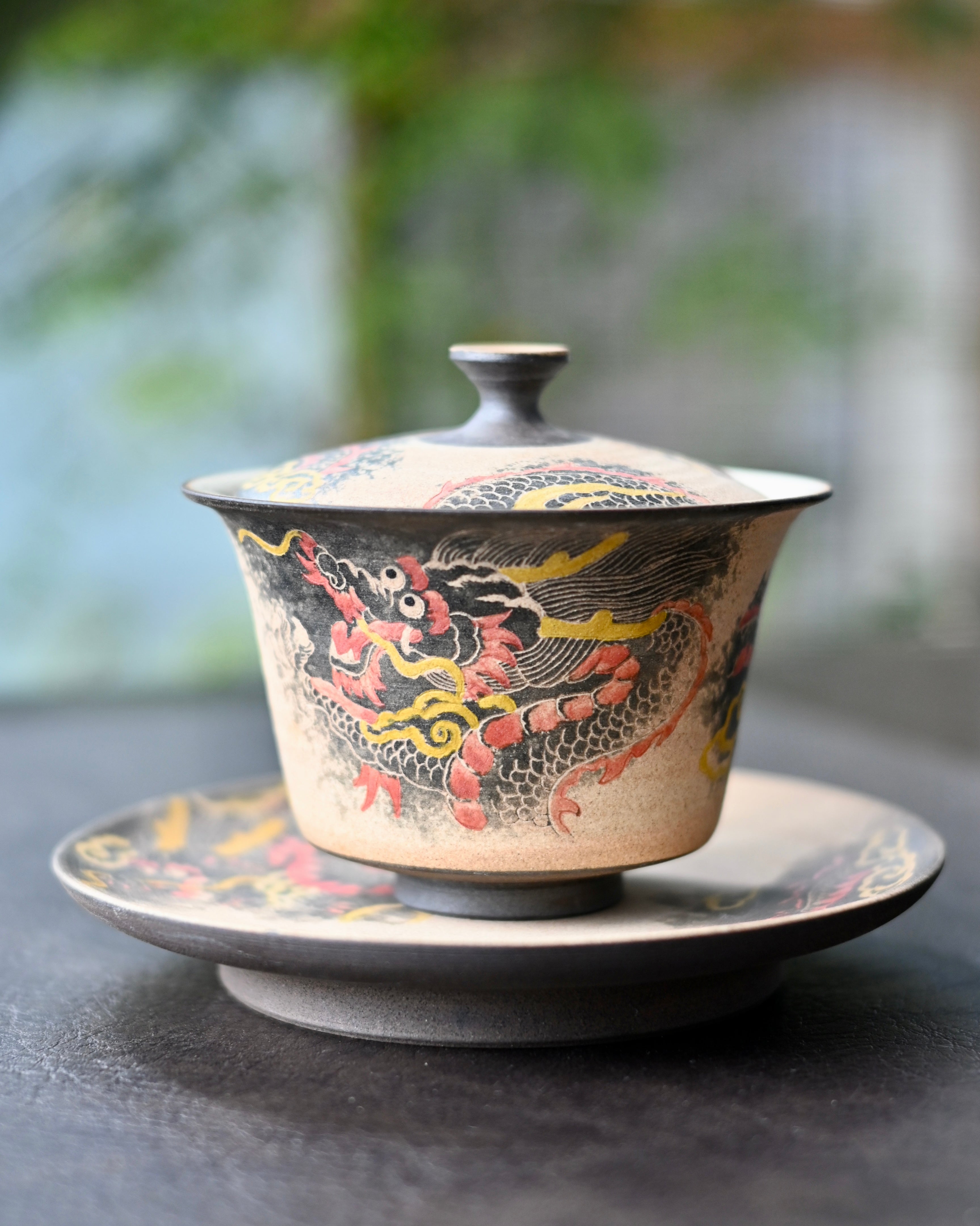 jingdezhen hand painted ceramic dragon – Jingdezhen Hand-carved and Hand-Painted Dragon Clay Gaiwan by Kungfuyang