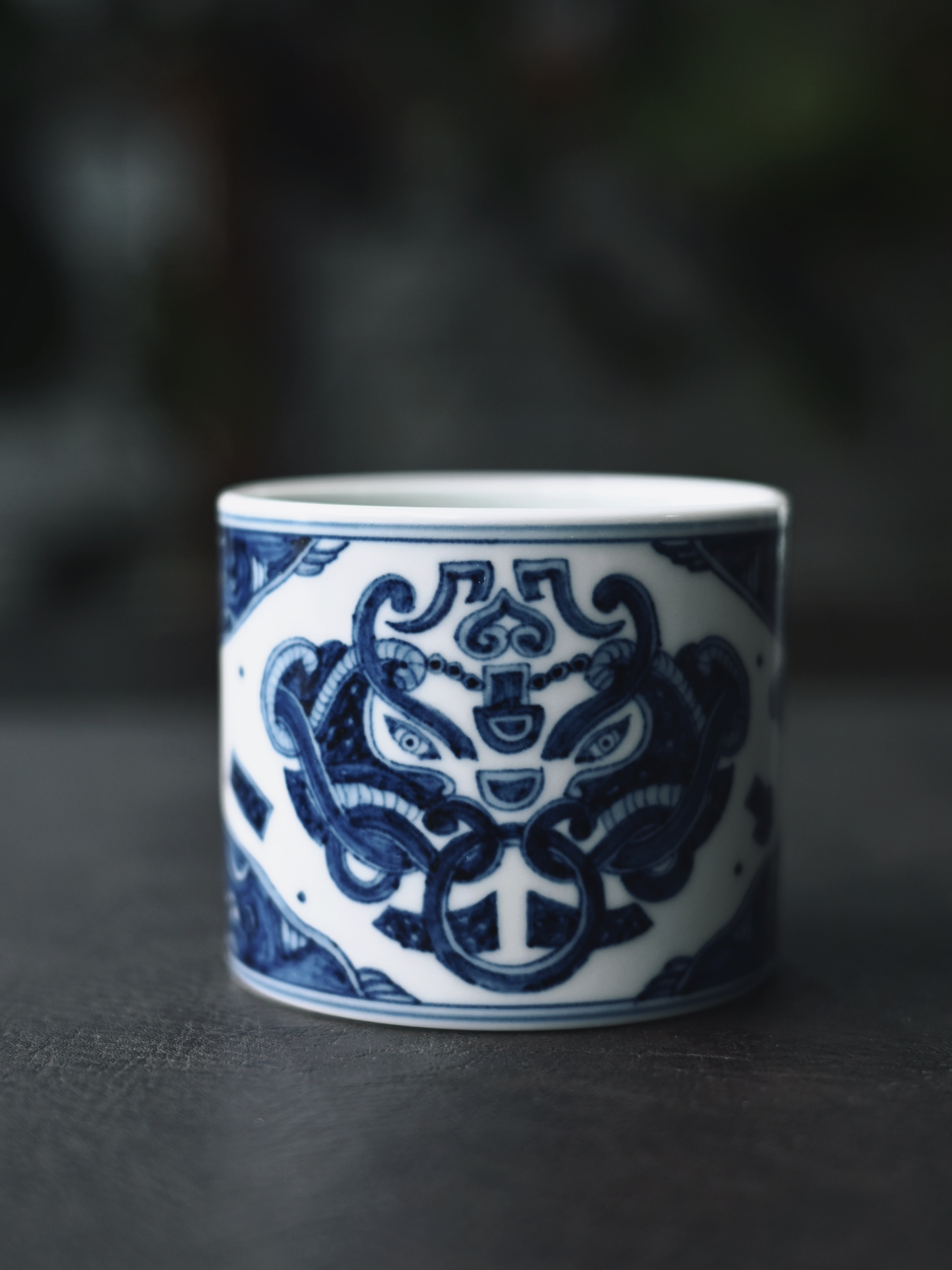 blue and white hand painted taotie pattern – Jingdezhen Blue-and-White “Taotie”(饕餮）Totem Master Teacup by Kungfuyang