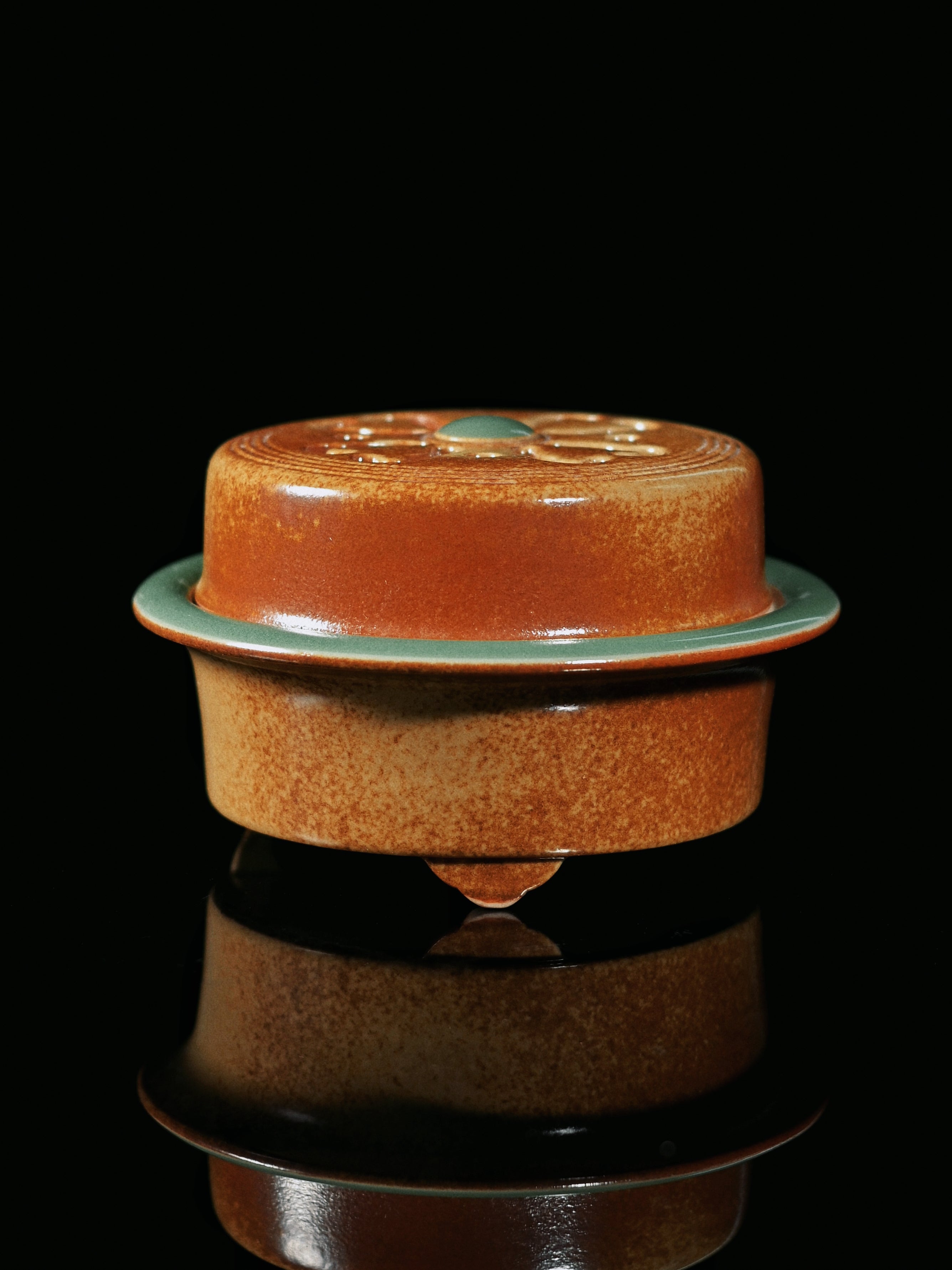 zen style celadon incense burner – Longquan Celadon Jade-Like Glaze Incense Burner by Kungfuyang