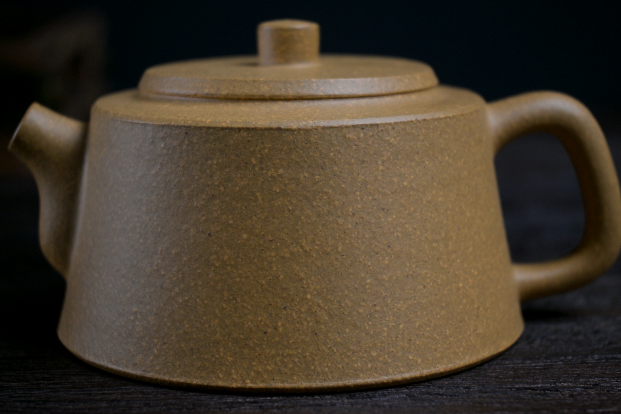 Highly collectible yellow Duan clay teapot with pillar base design, demonstrating Yixing ceramic artistry by Kungfuyang