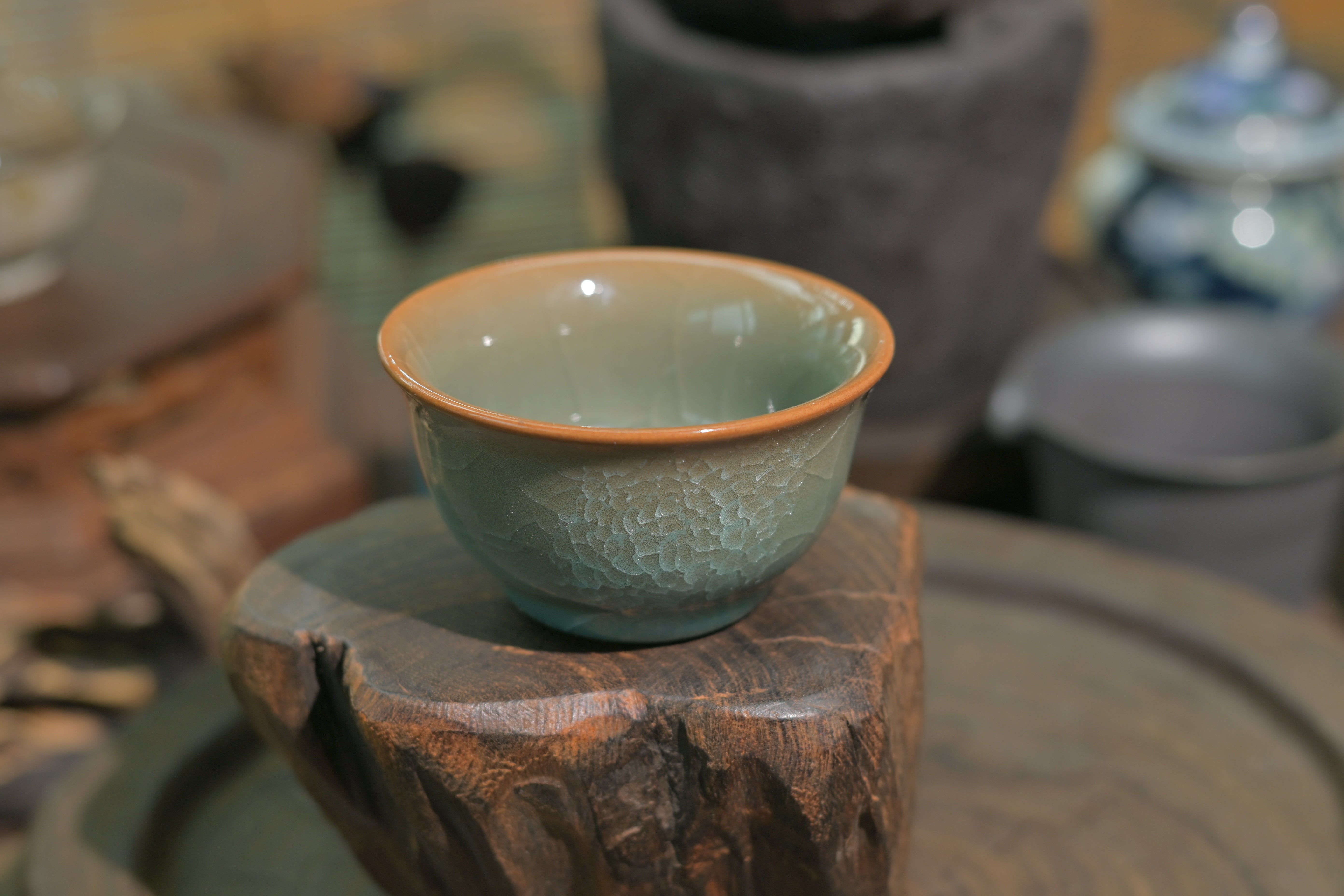 celadon Ice crackle teacup – Longquan Celadon Ice-Crackle Master Cup by Kungfuyang