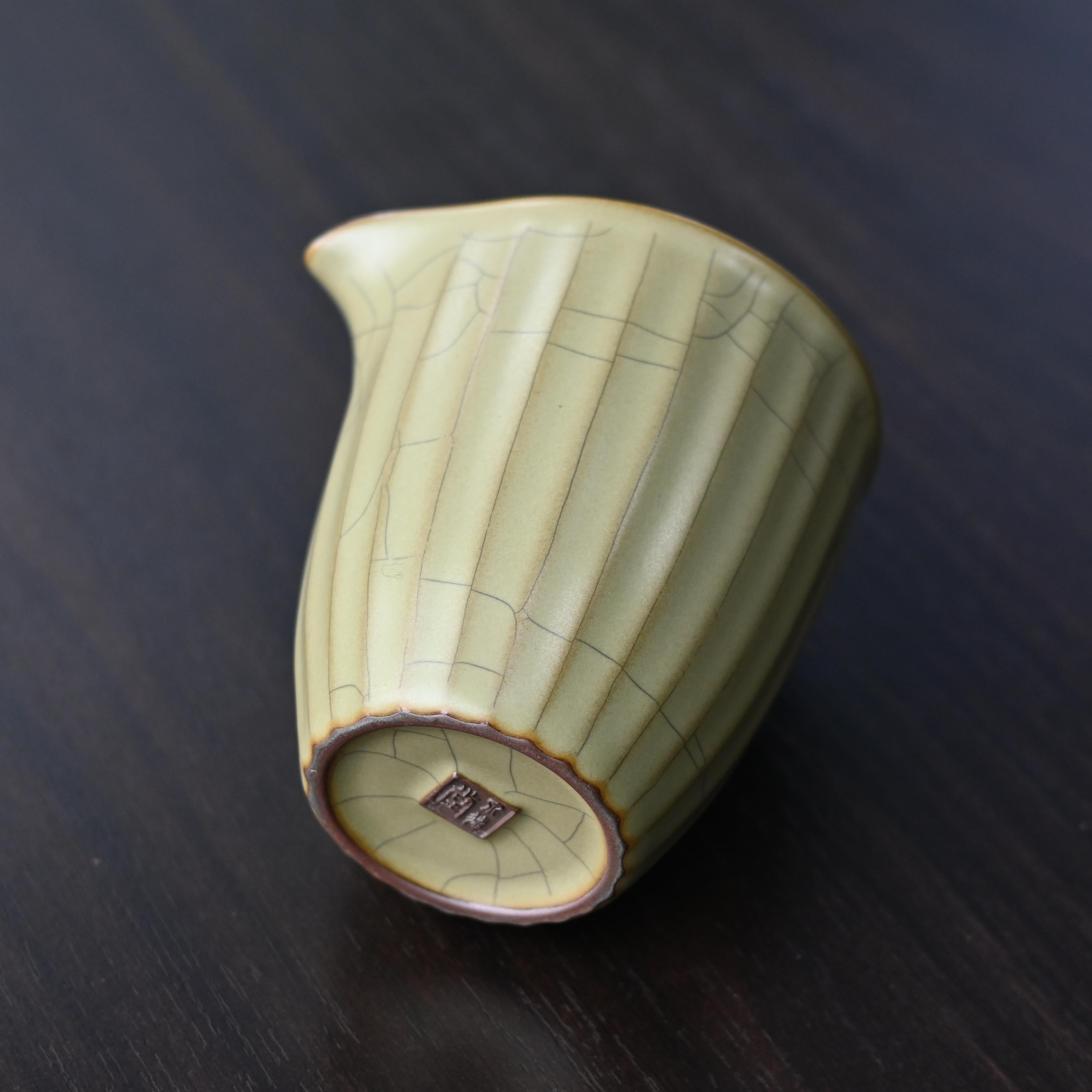 celadon fairness cup – Celadon-Ge Kiln Tea Pitcher(Fairness Cup) Crackle Pattern Tea by Kungfuyang