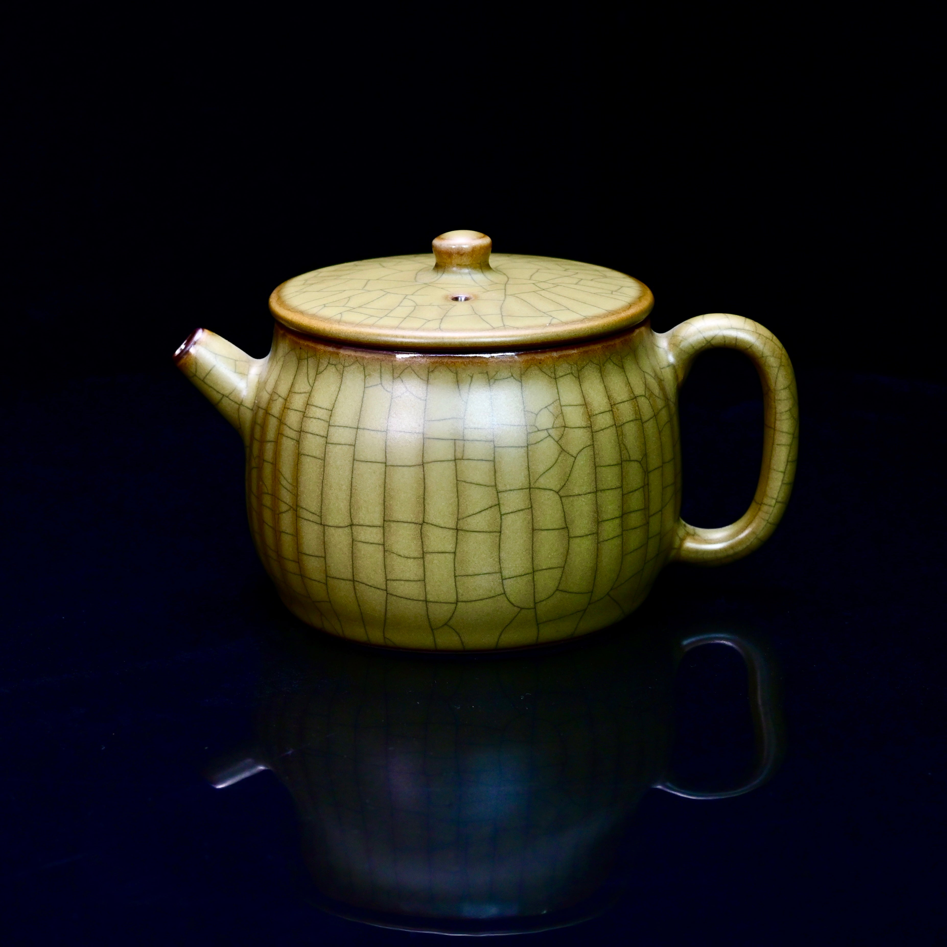 celadon teapot – Longquan Celadon – Ge Kiln Hanwa (Han-style)Teapot by Kungfuyang