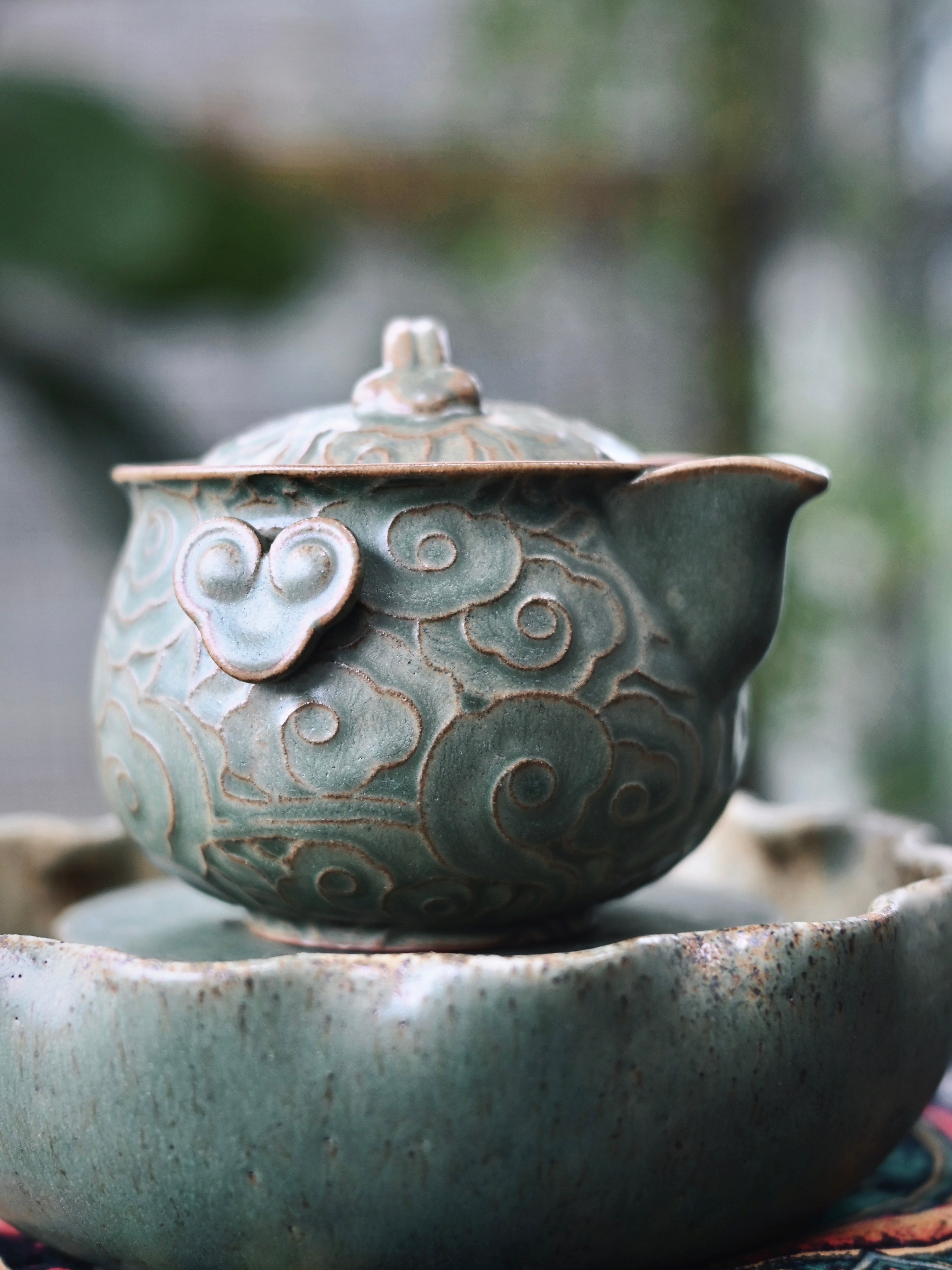 ceramic gaiwan set with tea tray and cups – Clouds & Ruyi Retro Gongfu Tea Set by Kungfuyang