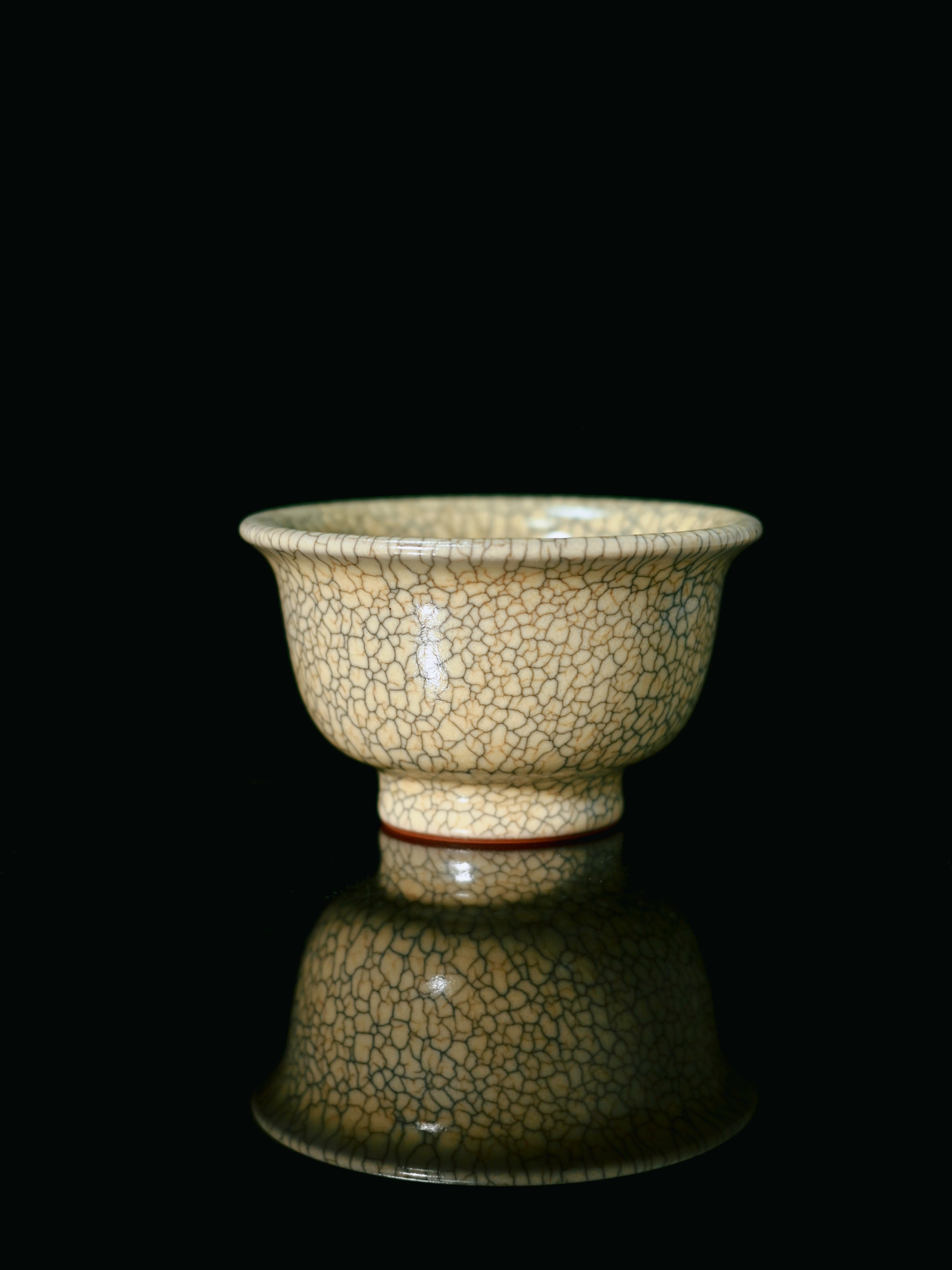Crackle art tradition demonstrating the controlled imperfection philosophy of Chinese ceramic aesthetics by Kungfuyang