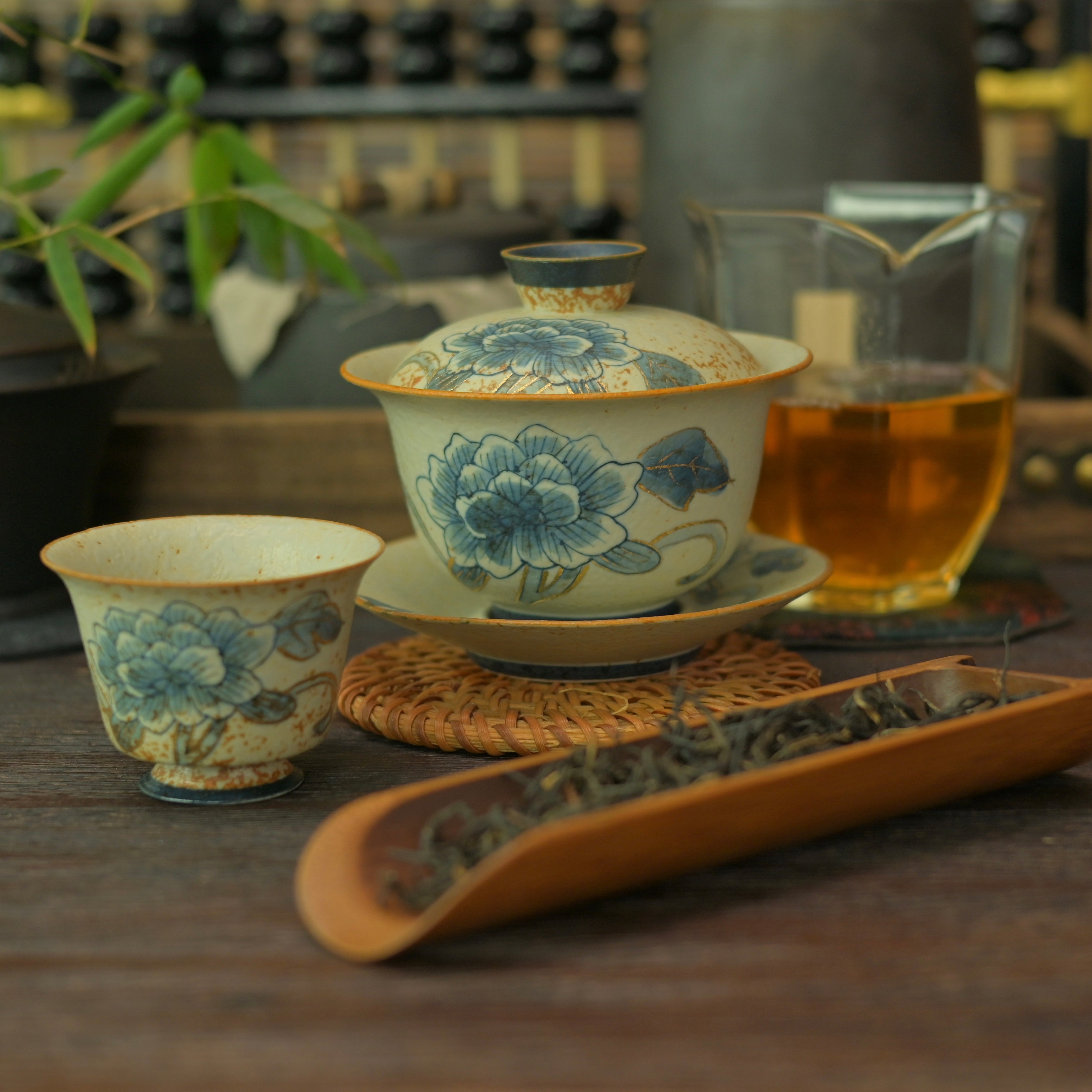 chinese blue and white tea ware – Old Clay Blue-and-White Volcanic Stone Caramel Glaze Teacup by Kungfuyang
