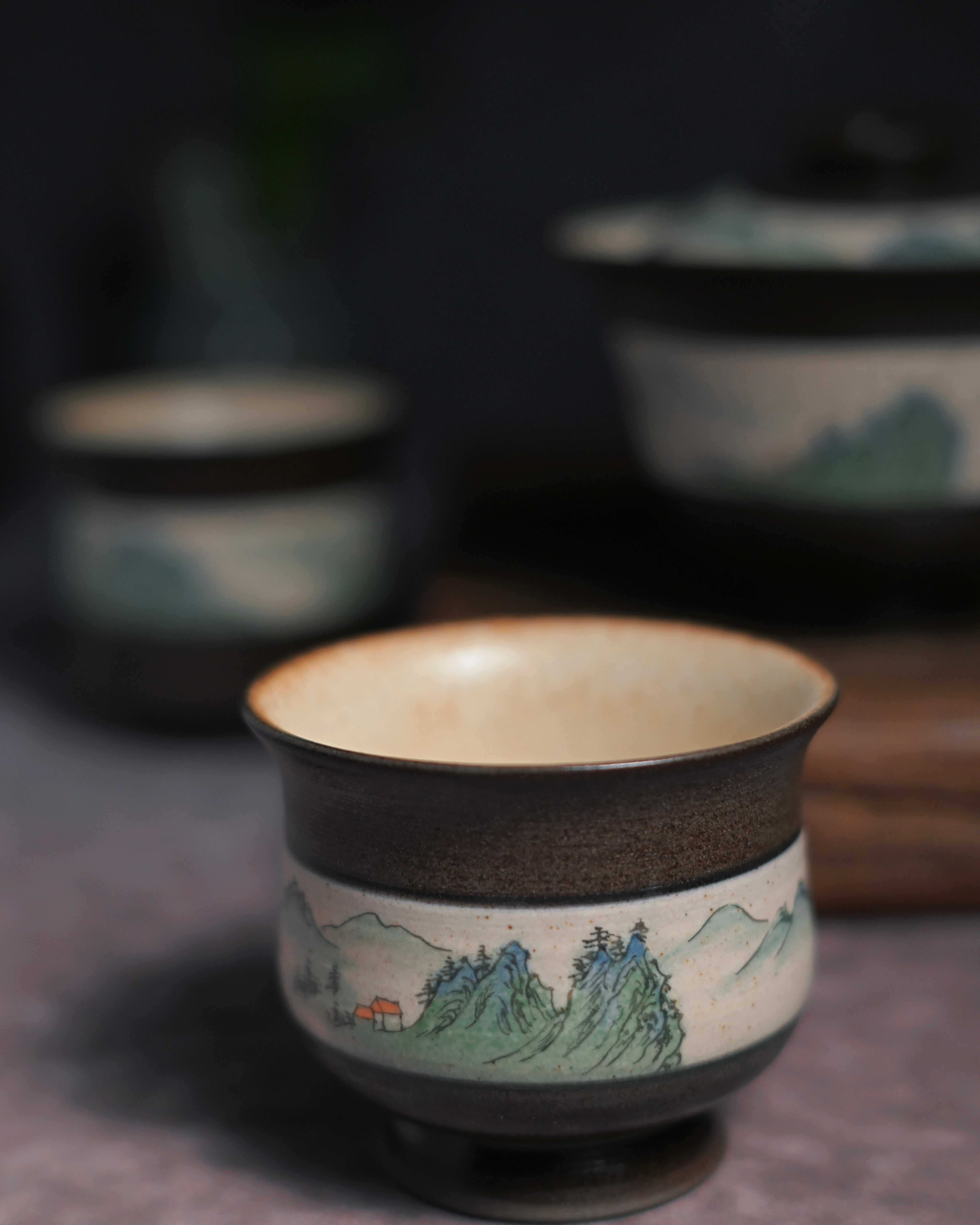 chinese hand painted cup – Hand-Painted "A Thousand Li of Rivers and Mountains" Kohiki by Kungfuyang
