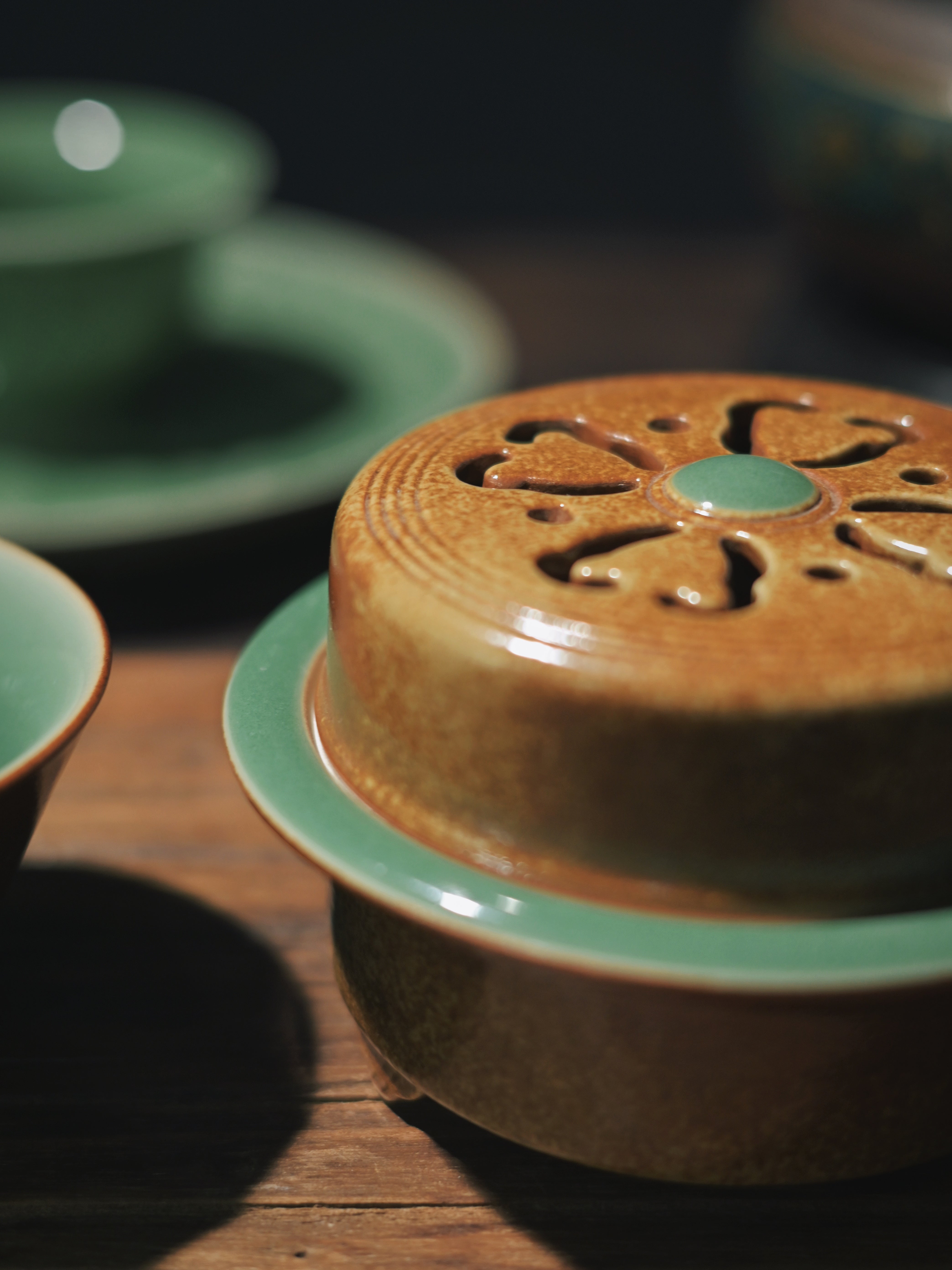 chinese style incense burner – Longquan Celadon Jade-Like Glaze Incense Burner by Kungfuyang