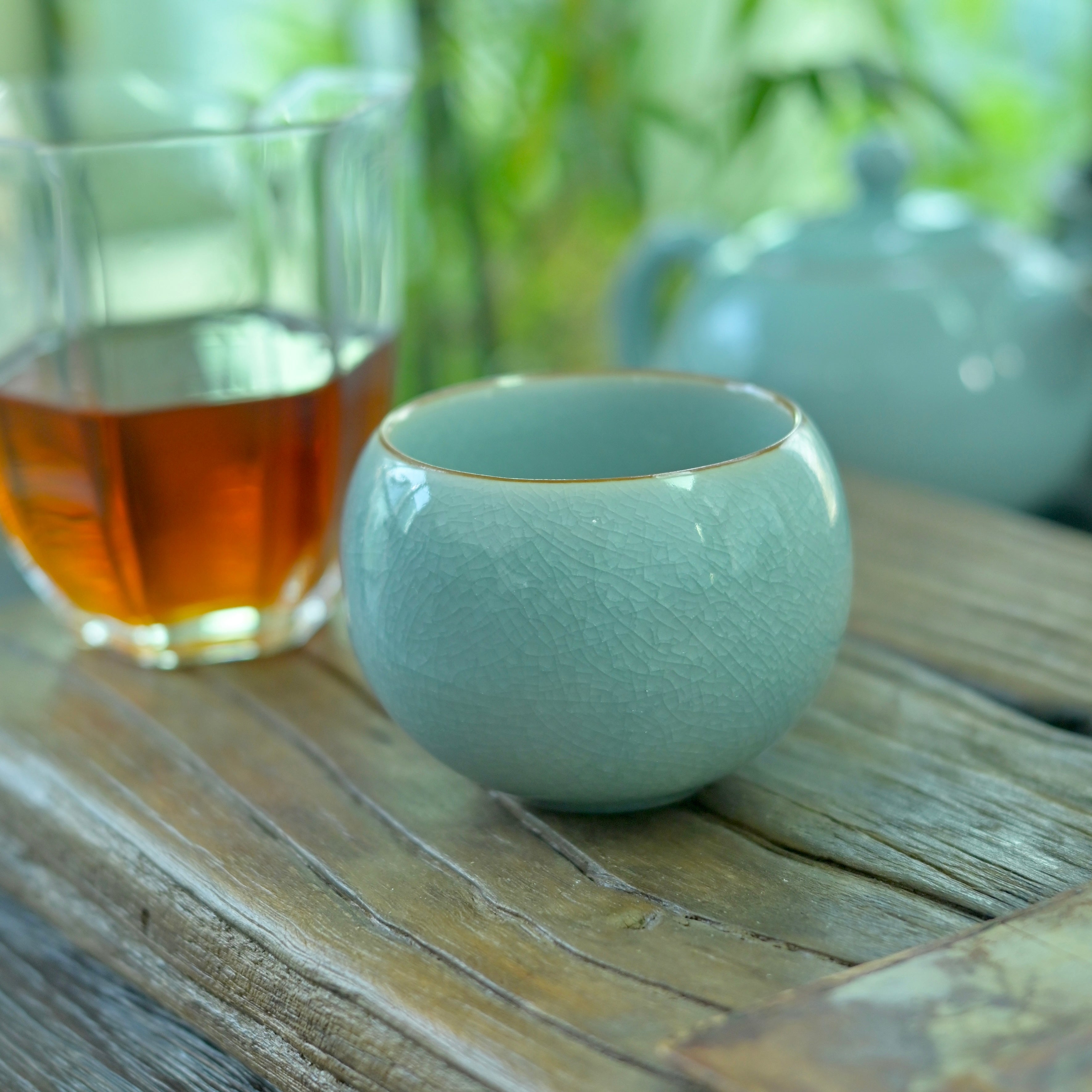 chinese ru yao ceramics – “Dragon’s Egg” Ru Porcelain Ice-Crackle Host Teacup by Kungfuyang