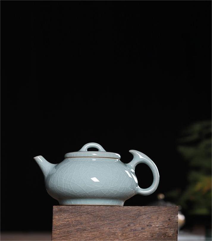 ge kiln celadon glaze teapot – 3pcs in 1 Handmade Ge kiln Celadon Iron Clay Tea Set by Kungfuyang