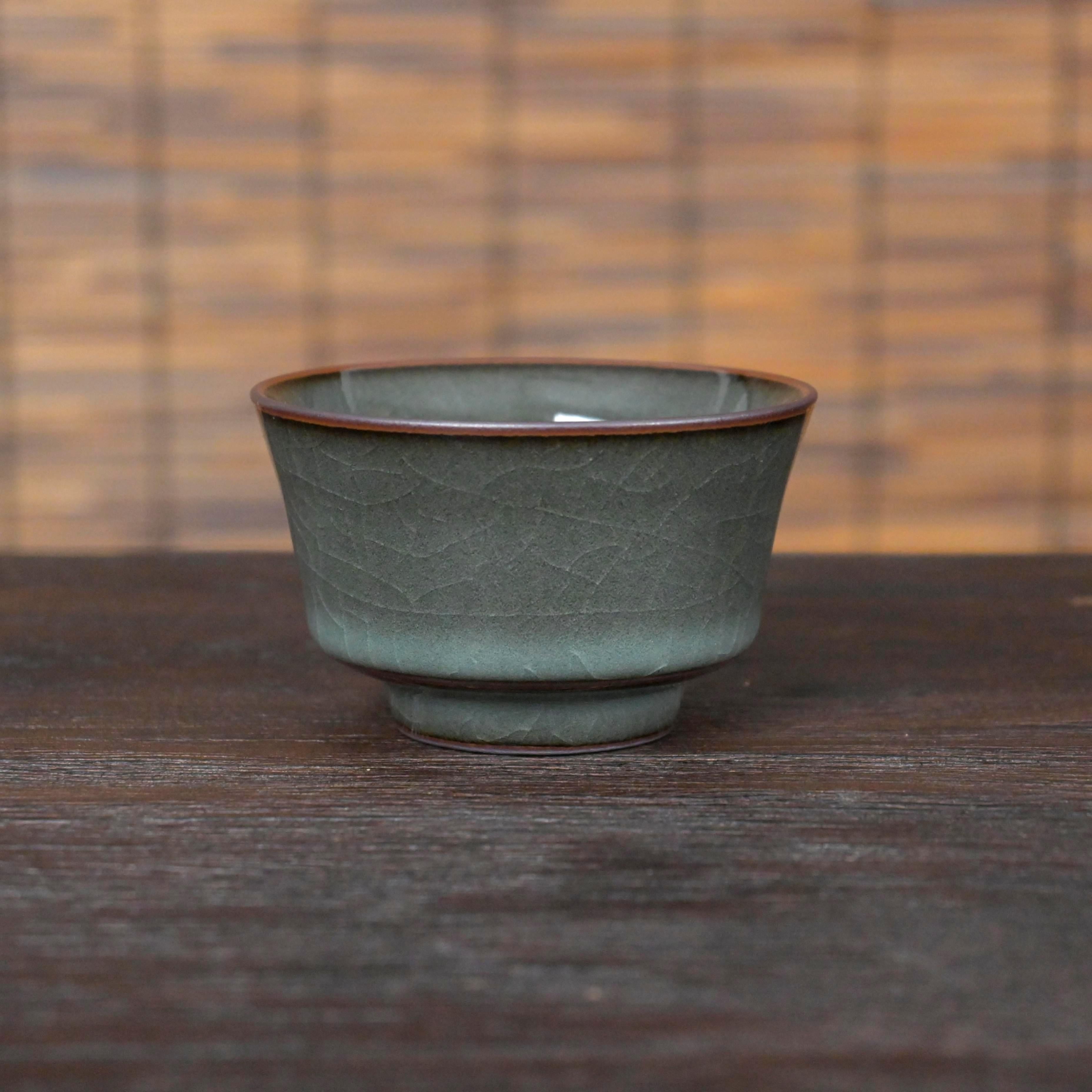 ge kiln iron clay cup – Longquan Celadon Ge kiln Iron-bodied Teacup by Kungfuyang