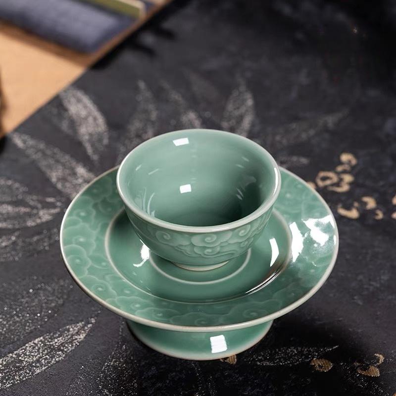 gift for tea lovers – Longquan Celadon Song Dynasty-Style Teacup with High-Footed by Kungfuyang