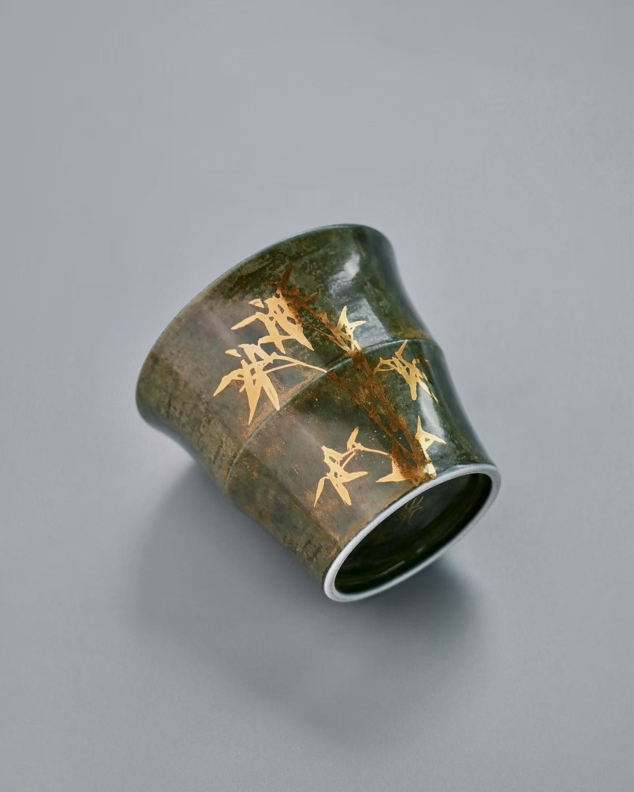 hand painted bamboo ceramic cup – Jingdezhen Hand-Painted Gold-Traced Bamboo Cup by Kungfuyang