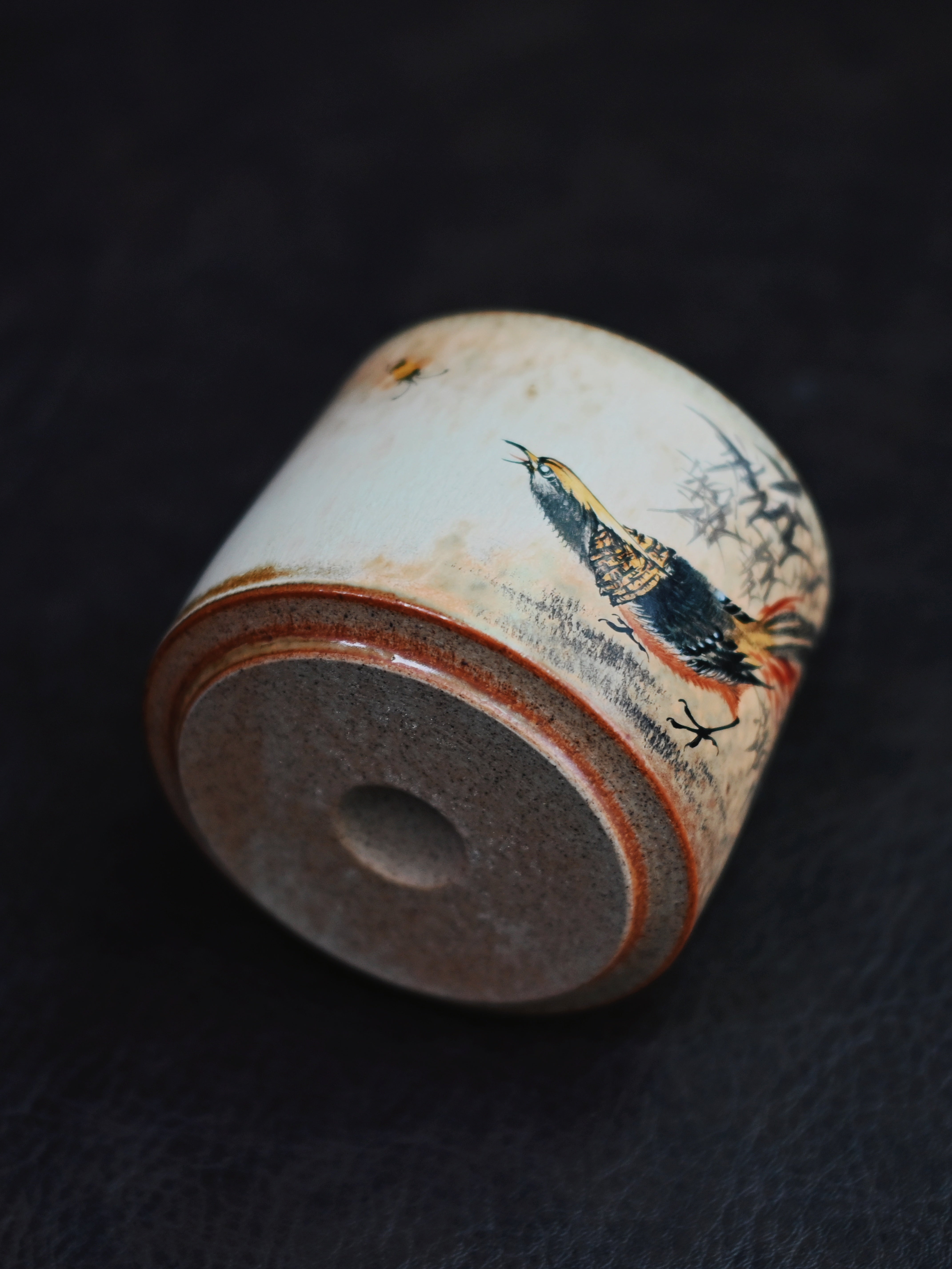 hand painted berghaan pattern teacup – Jingdezhen Hand-Painted Chinese Bird-and-Bee Master Cup by Kungfuyang