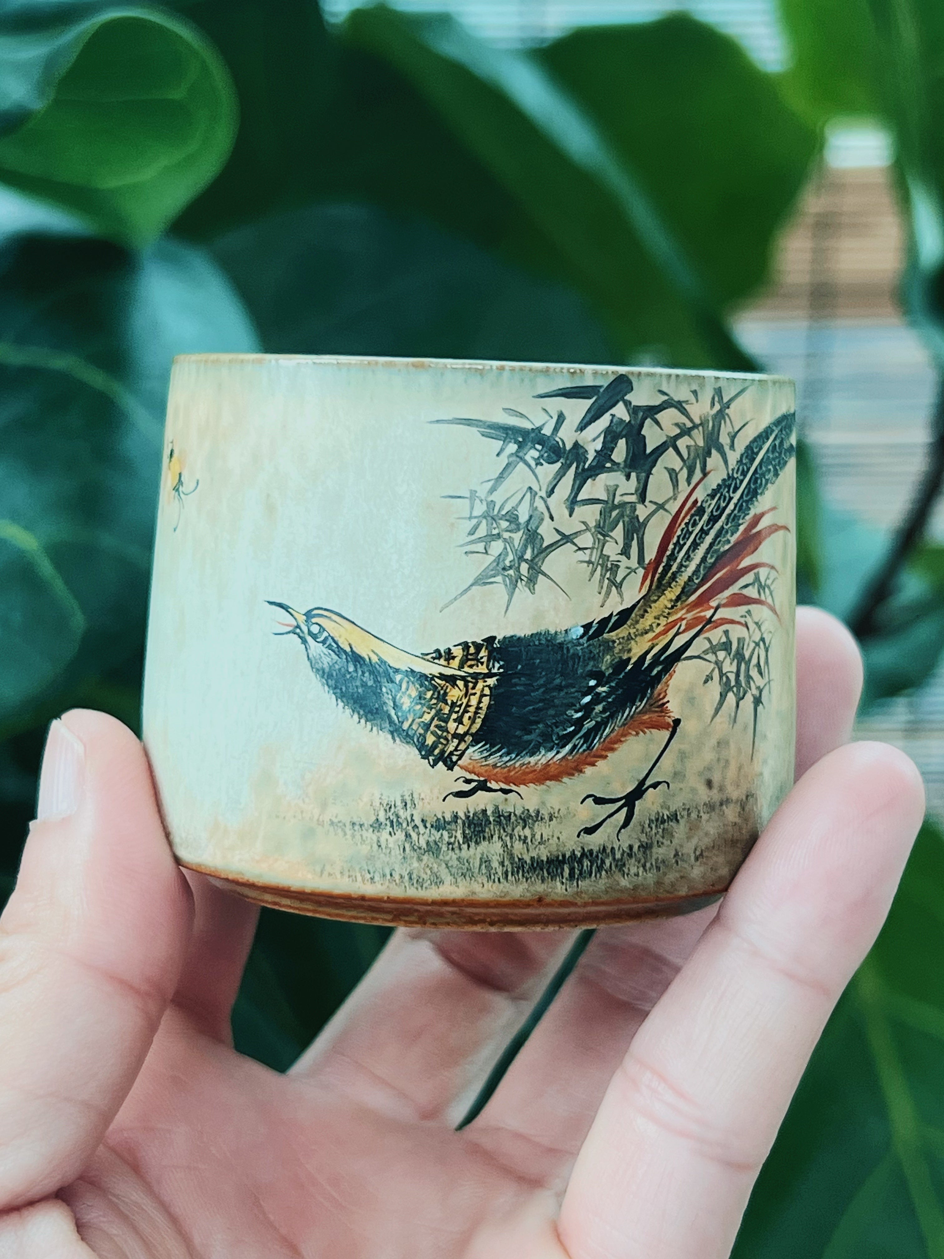 hand painted pheasant pattern ceramic – Jingdezhen Hand-Painted Chinese Bird-and-Bee Master Cup by Kungfuyang