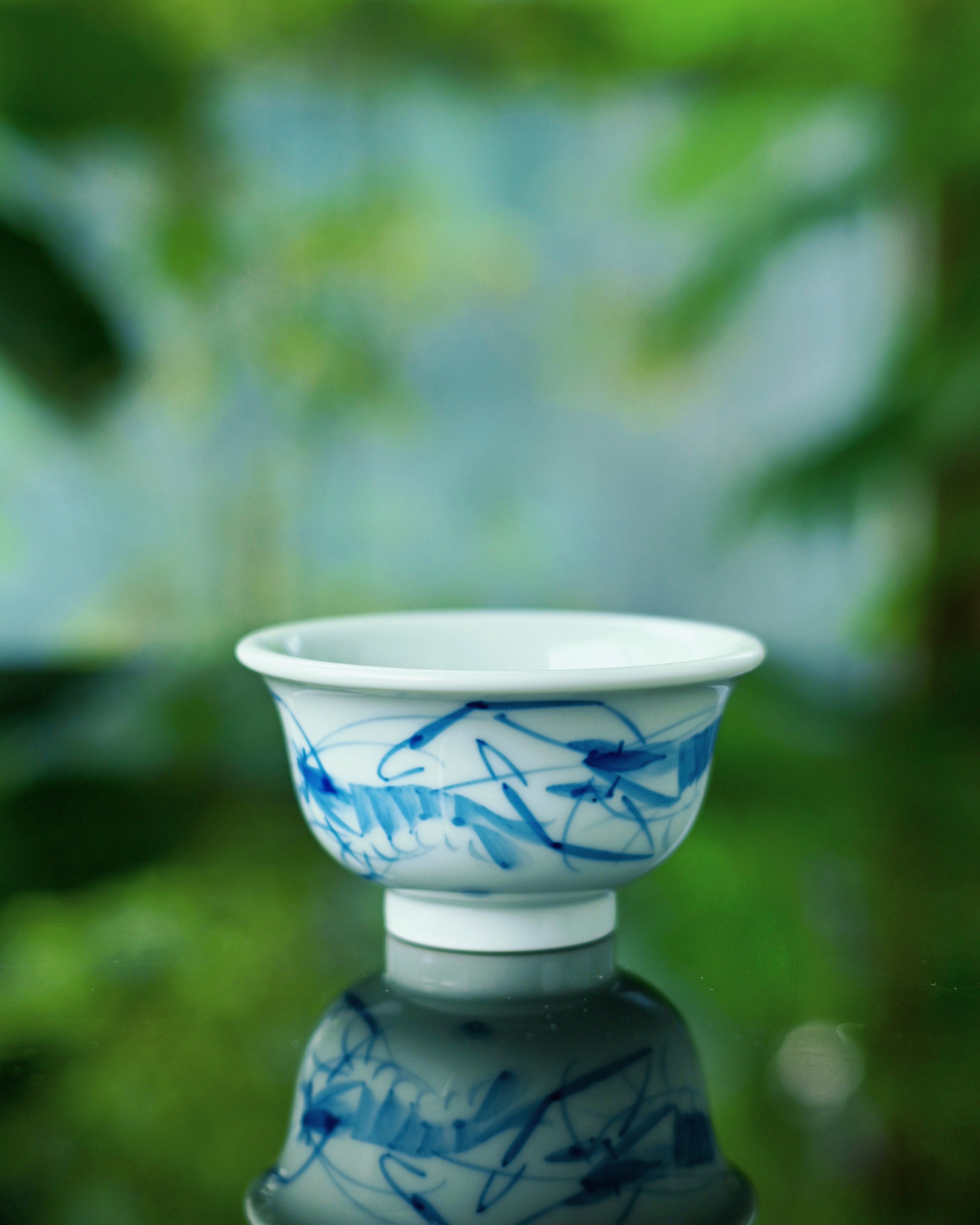 hand painted shrimp theme blue and white – Jingdezhen Hand-Painted Shrimp Blue and White Porcelain by Kungfuyang