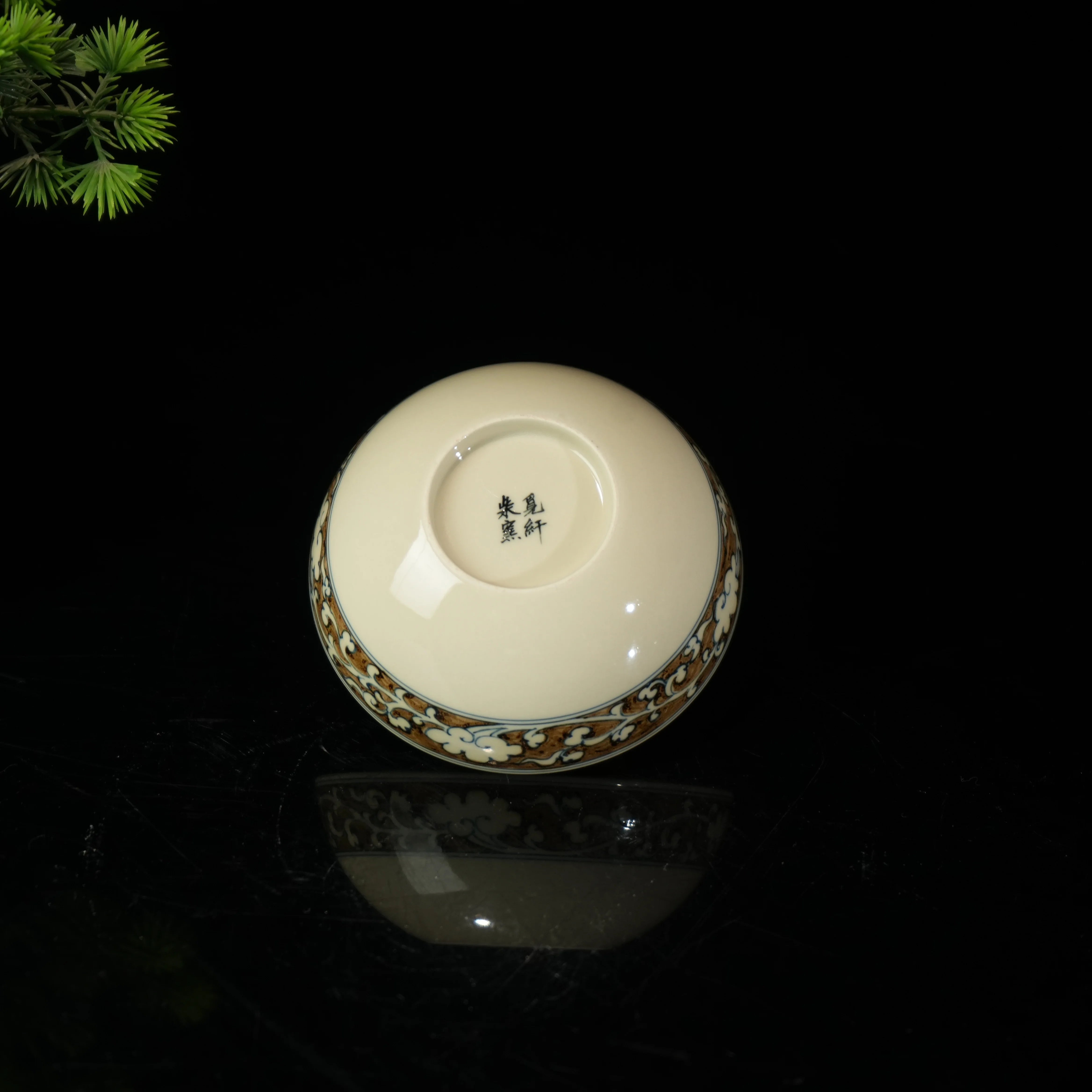 hand painted underglaze teacup – Jingdezhen Hand-Painted Underglaze Gold Phoenix Pu'er Teacup by Kungfuyang