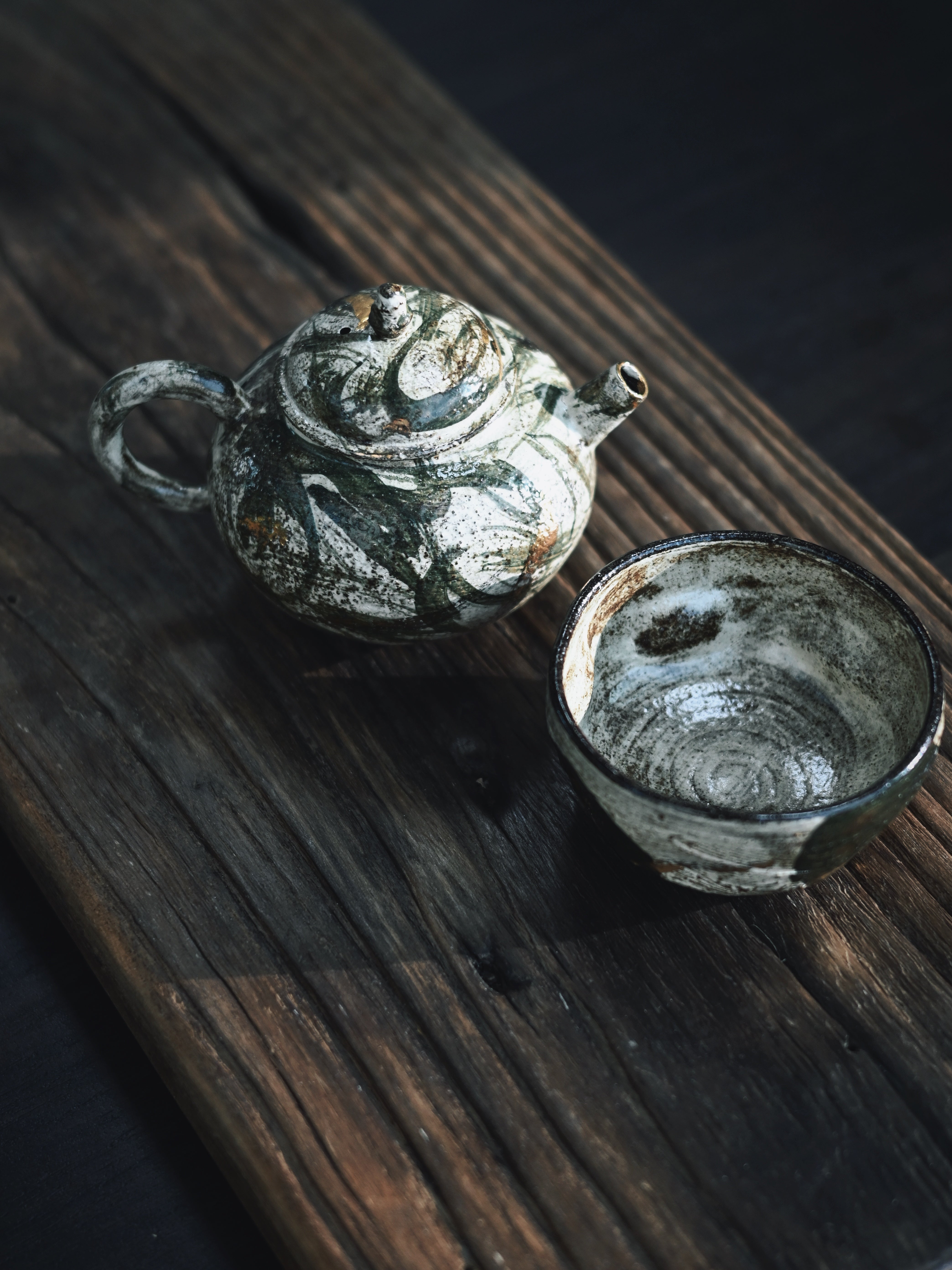 hand painted zisha clay teapot – Old Clay Sketch-Style Hand-Painted Tea Set by Kungfuyang