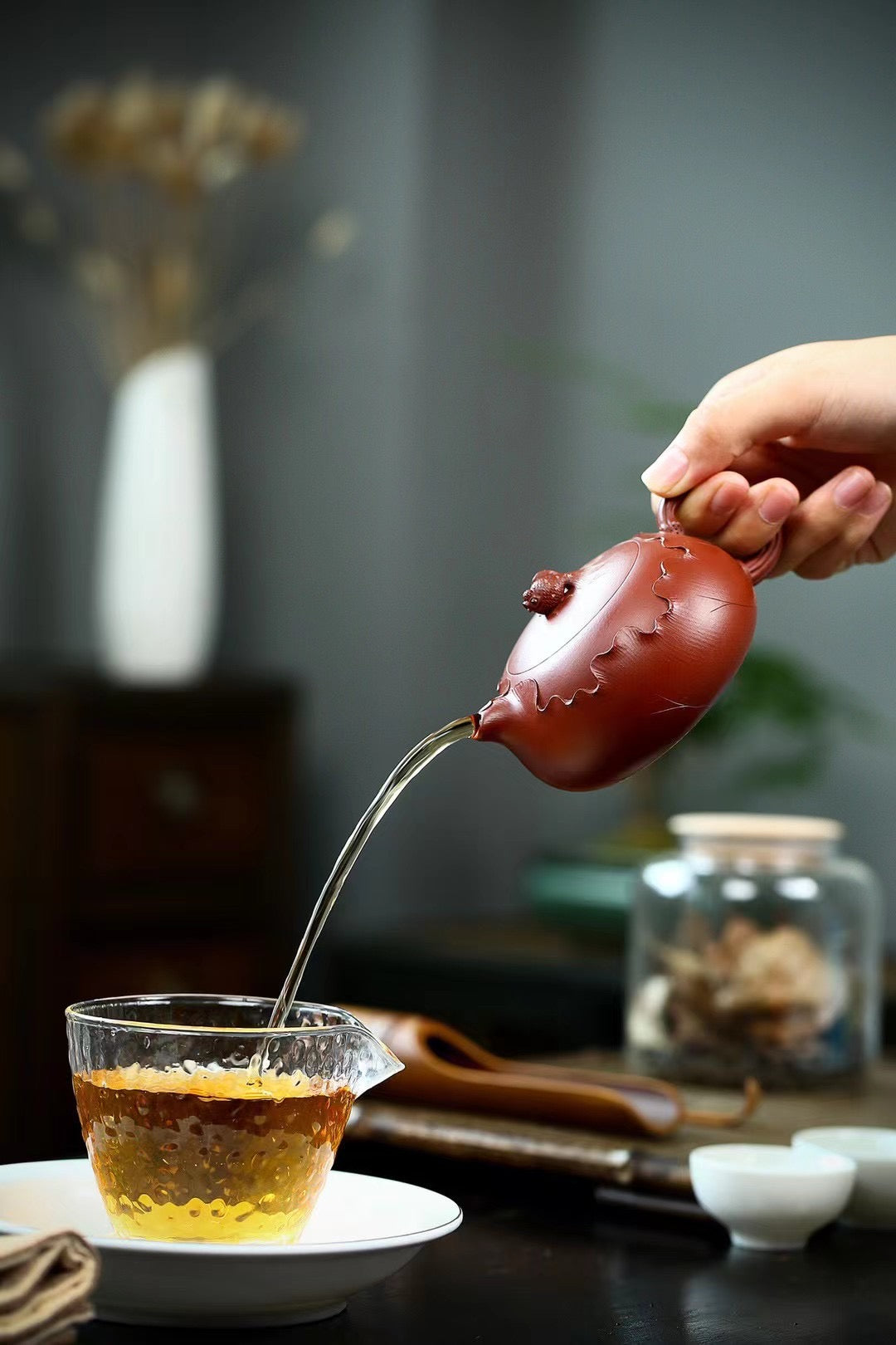 handmade teapot yixing zisha clay – Yang Junbao Hand-Signed Yixing Purple Clay Flat Xishi by Kungfuyang
