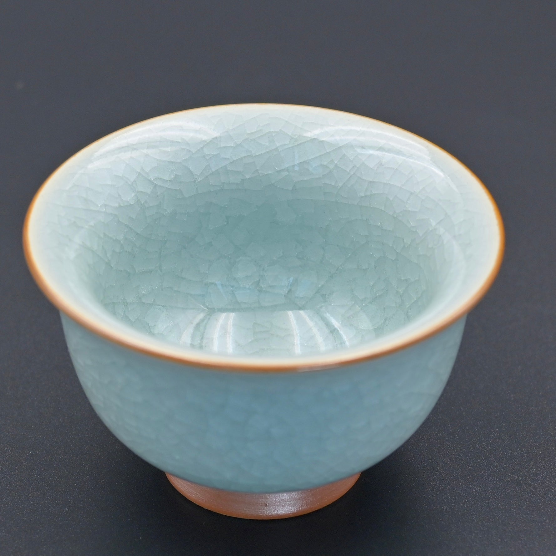 ice crack teacup – Ru Porcelain Ice-Crackle Glaze Press Hand Cup by Kungfuyang