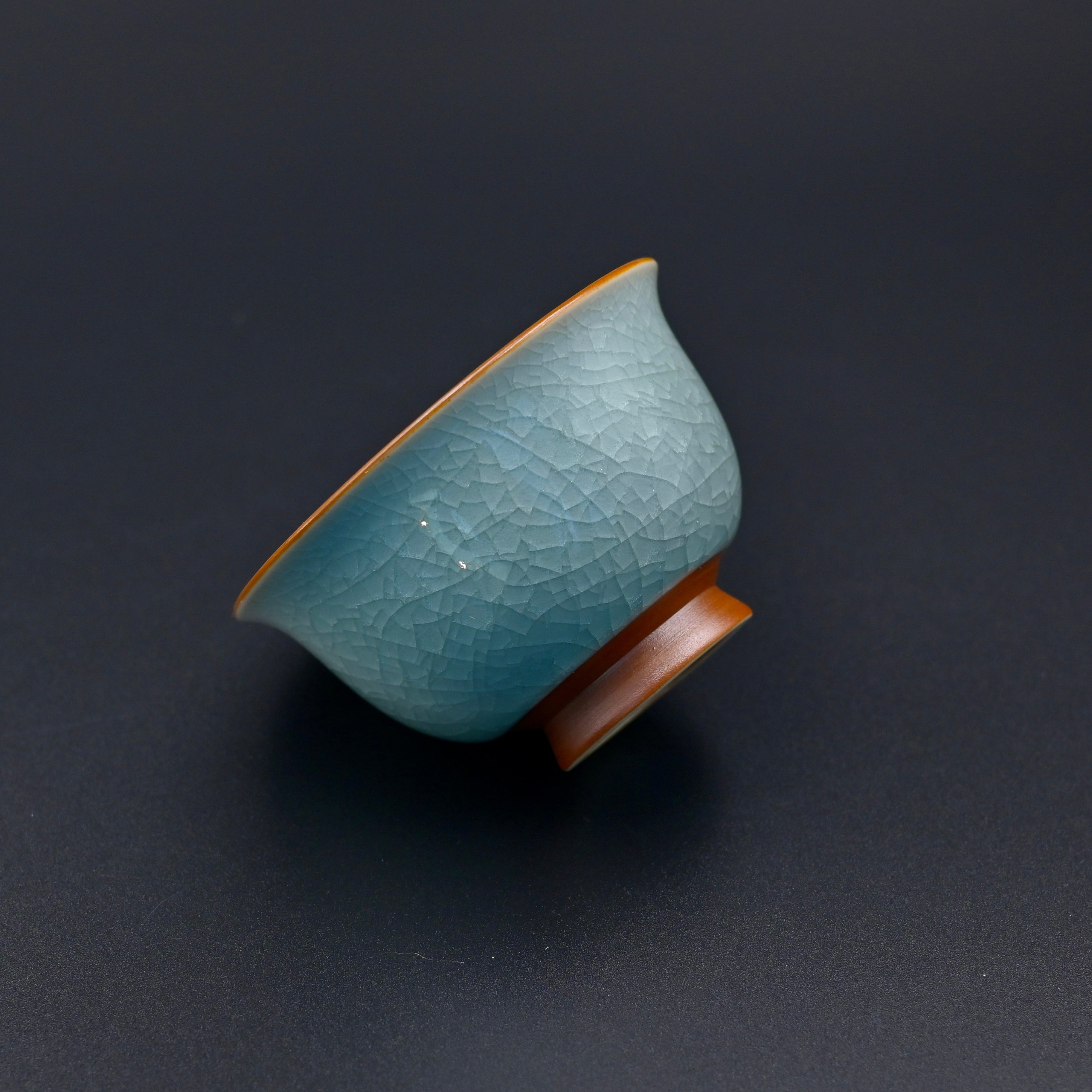 ice cracks ruyao press hand teacup – Ru Porcelain Ice-Crackle Glaze Press Hand Cup by Kungfuyang