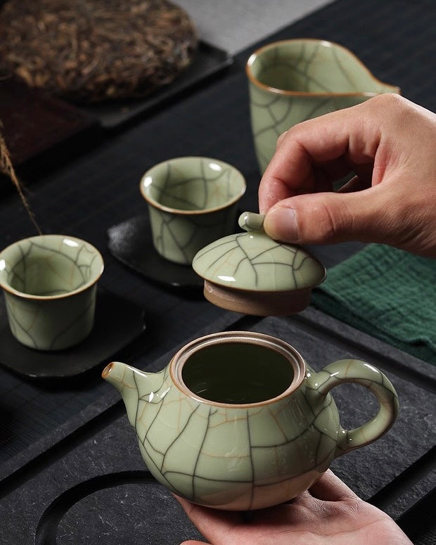 iron clay ge kiln teapot – Longquan Celadon Ge-Kiln Shipiao （石瓢）Teapot by Kungfuyang