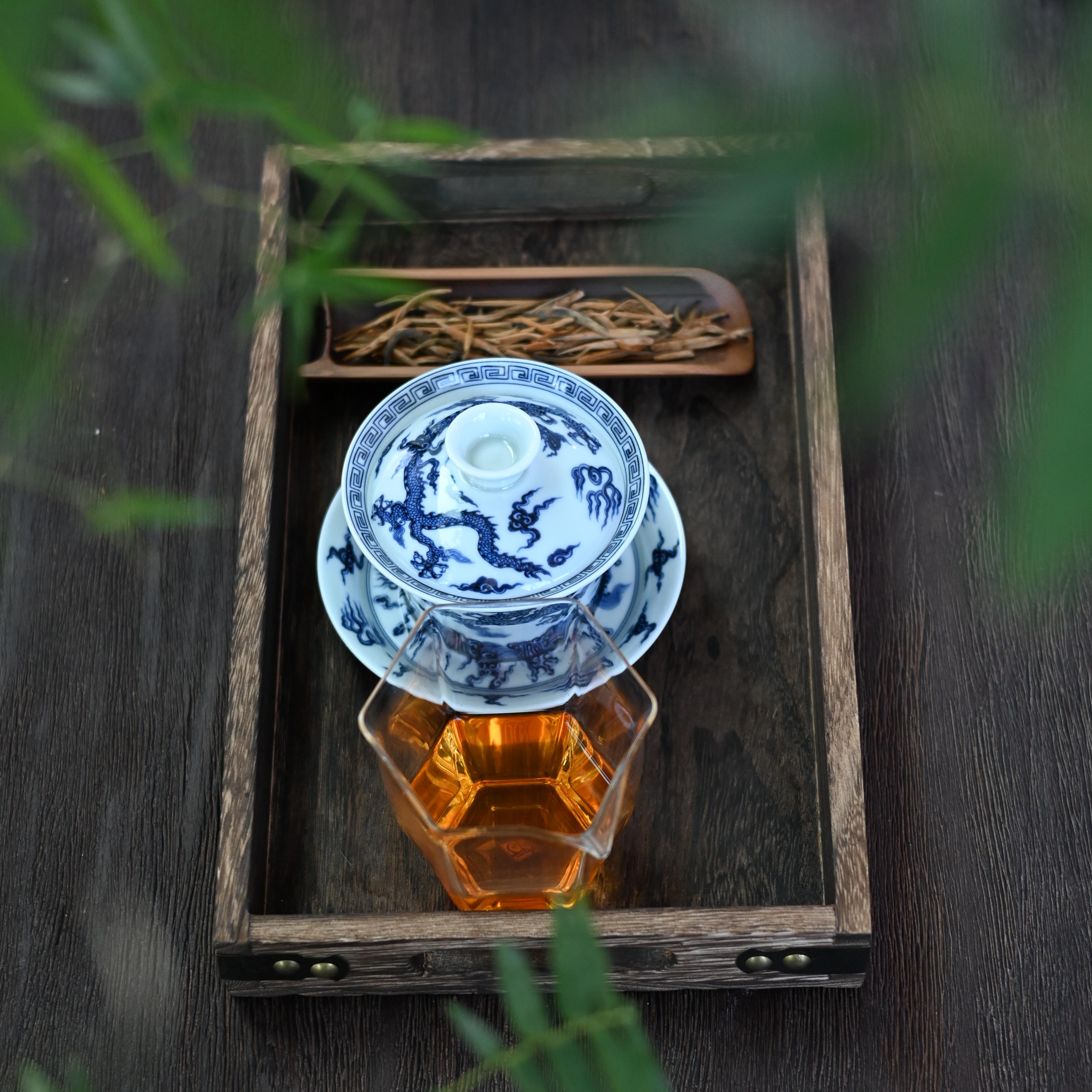 jingdezhen blue and white gaiwan for tea – Jingdezhen Blue and White Dragon and Cloud Patterns Porcelain by Kungfuyang