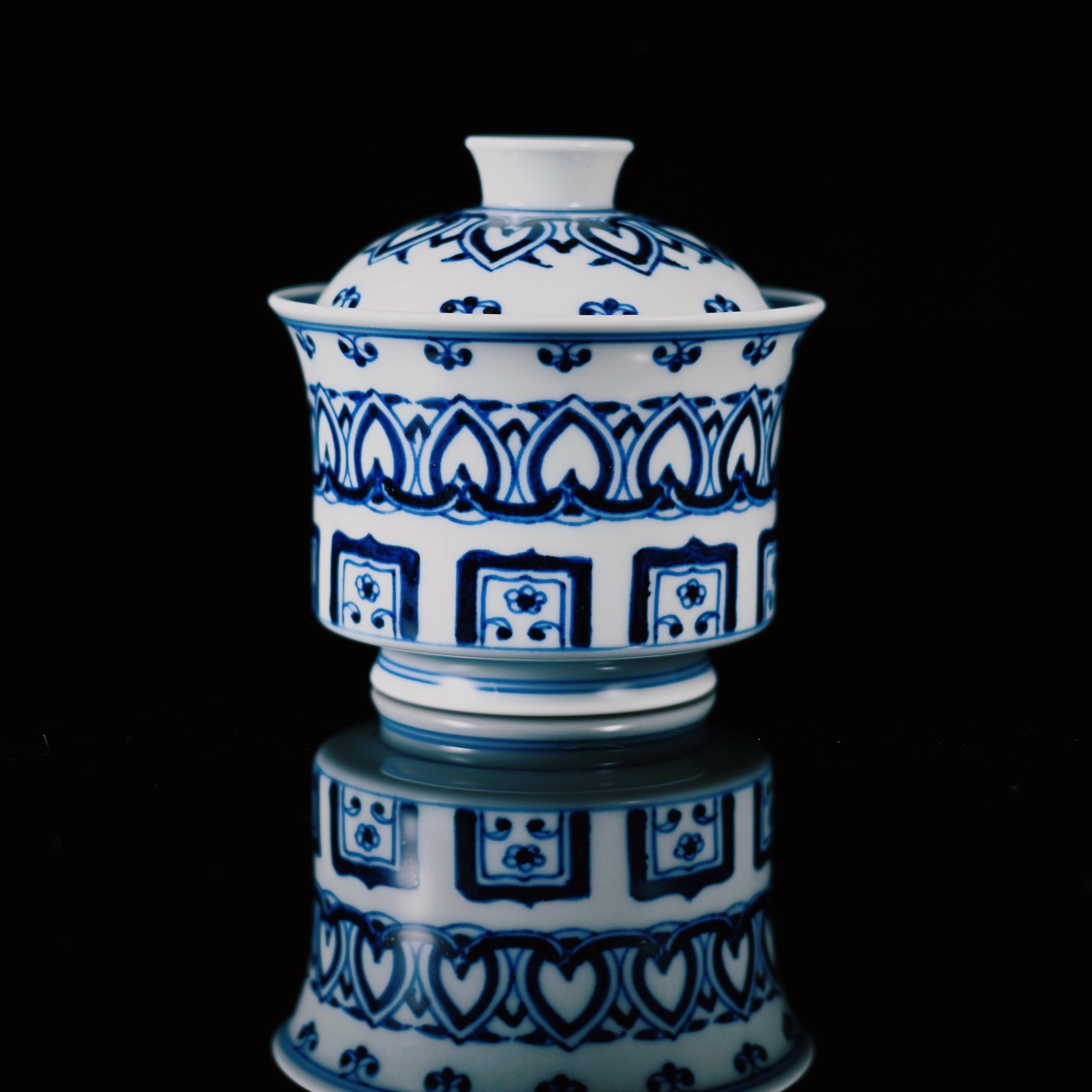 jingdezhen hand painted blue and white – Jingdezhen Handmade Blue and White Baoxiang Gaiwan Set by Kungfuyang