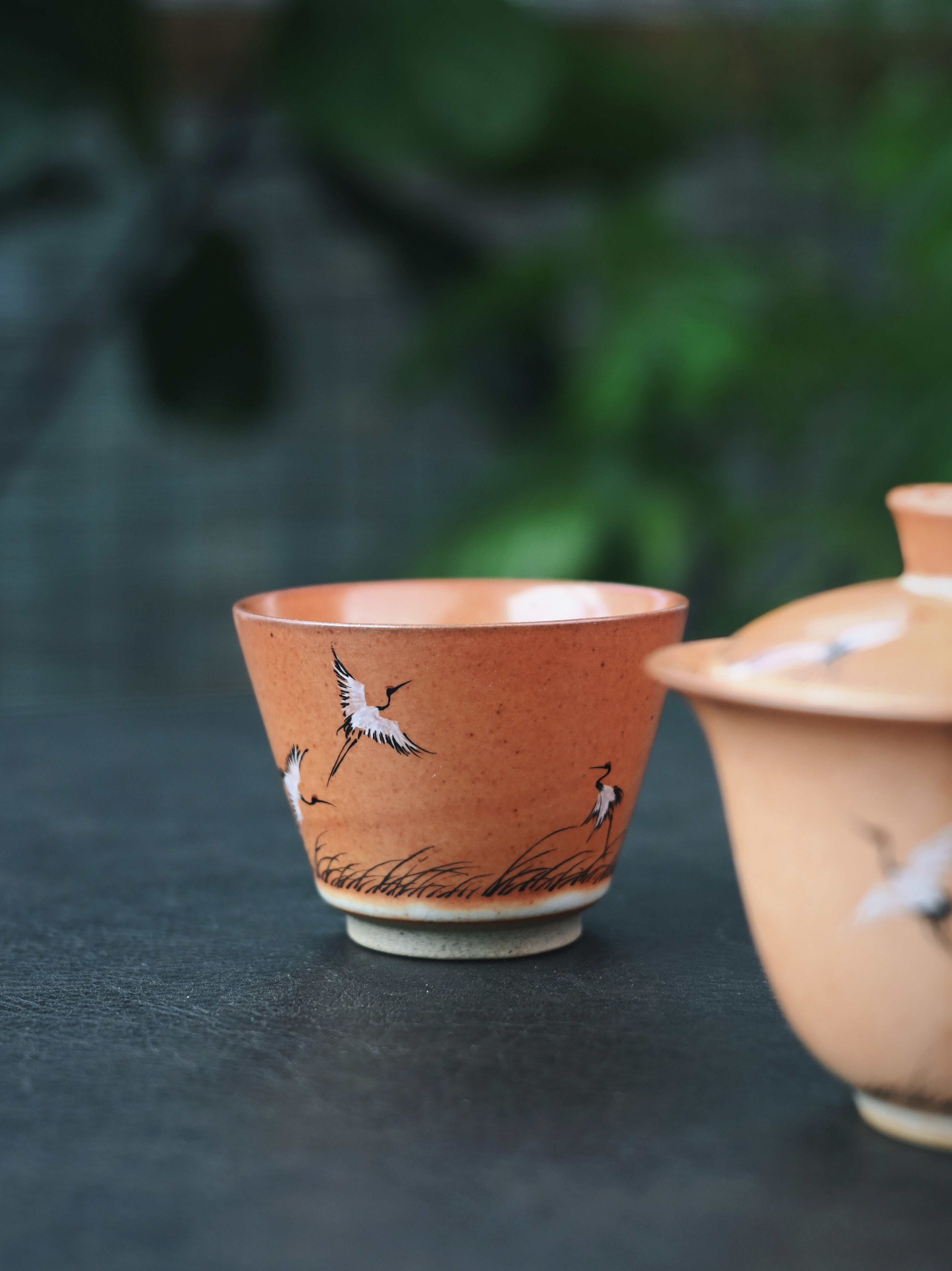 jingdezhen handmade cranes pattern gaiwan – Shino Ware Hand-Painted Crane Gaiwan Set by Kungfuyang