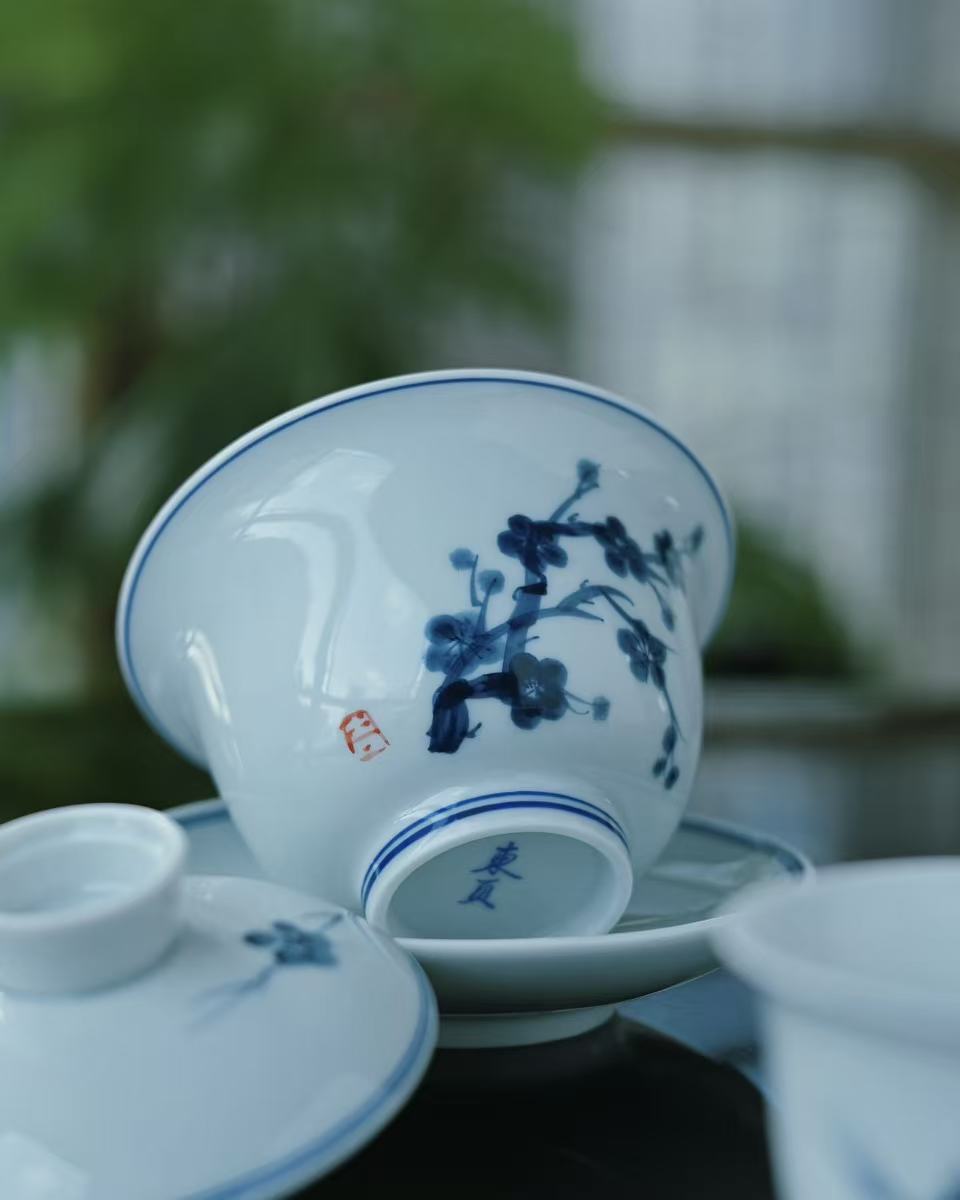 jingdezhen kaolin clay teacup – Jingdezhen Hand-Painted Blue and White Underglaze Plum Blossom by Kungfuyang