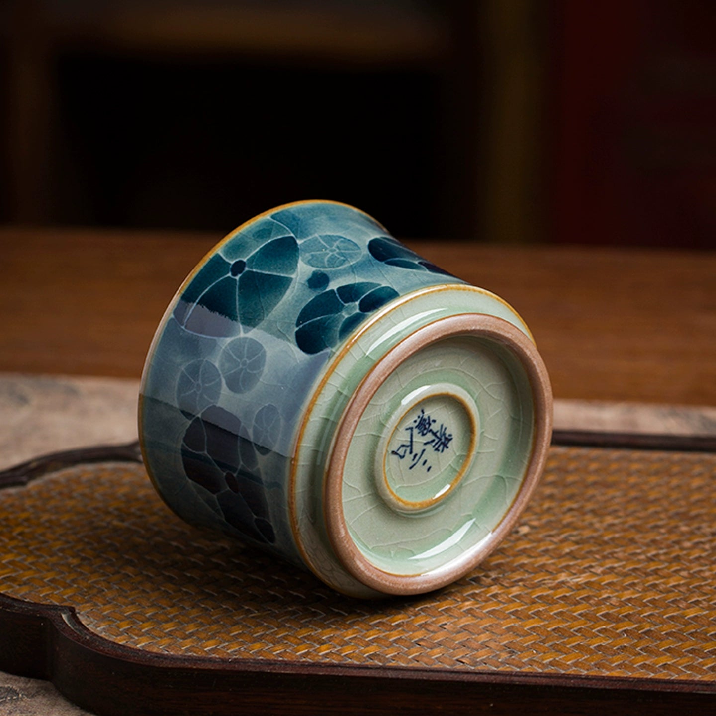 jingdezhen painted blue and white – Jingdezhen Hand-Painted Blue and White Porcelain Underglaze by Kungfuyang