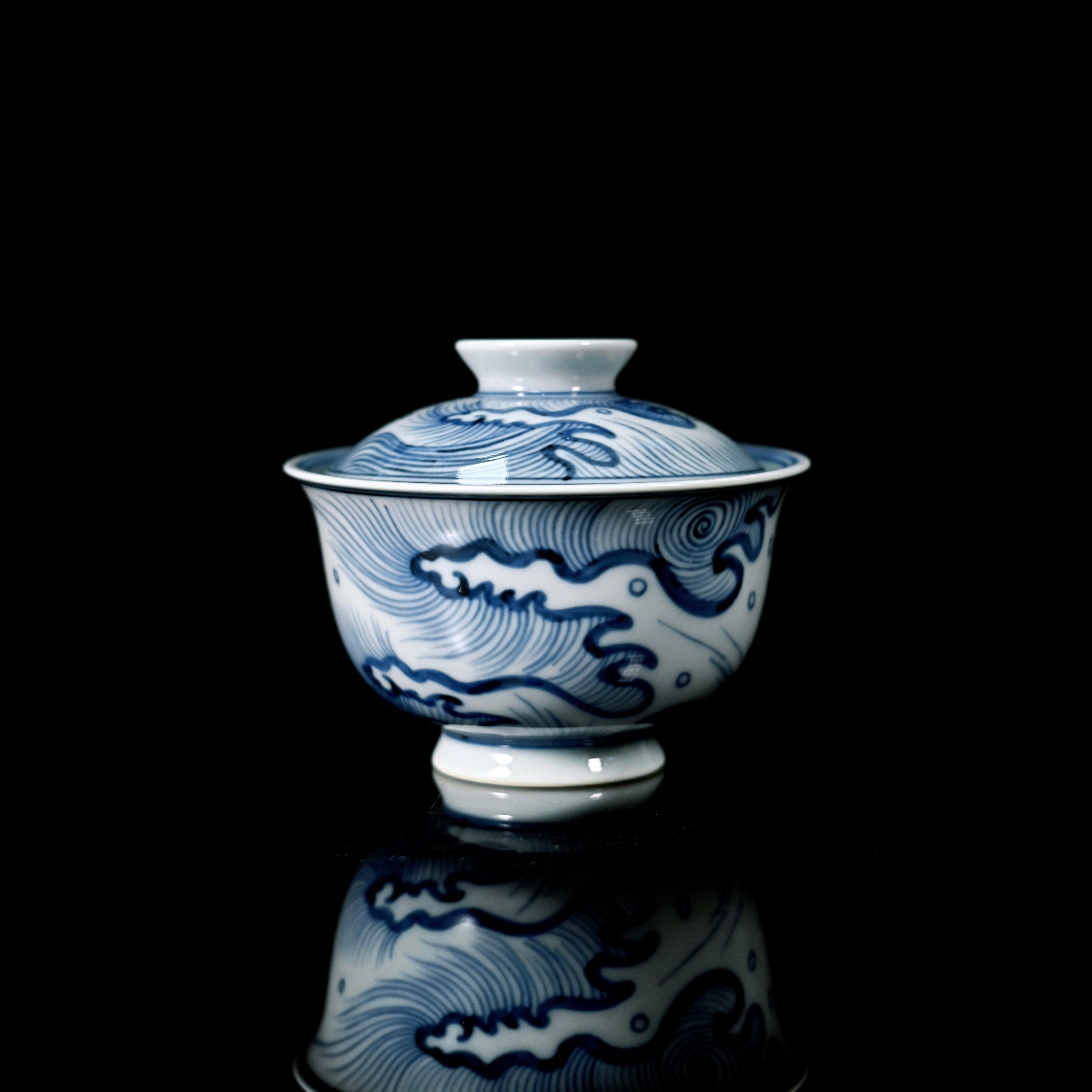 jingdezhen wave pattern gaiwan – Jingdezhen Hand-Painted Ming-Style Blue-and-White Wave Pattern by Kungfuyang
