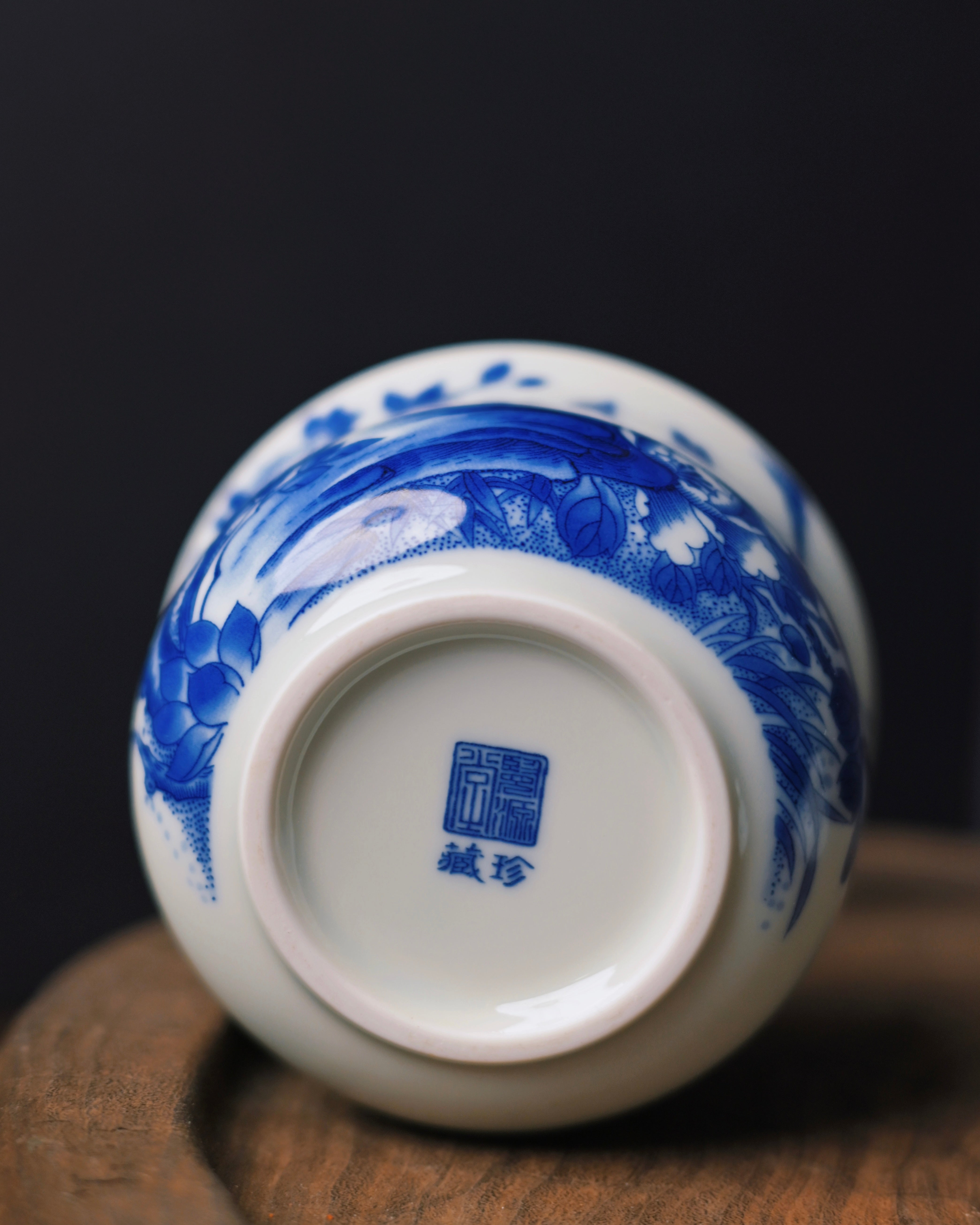 kaolin clay hand painted gaiwan – Jingdezhen Blue and White Birds and Flowers Gaiwan 150ml by Kungfuyang