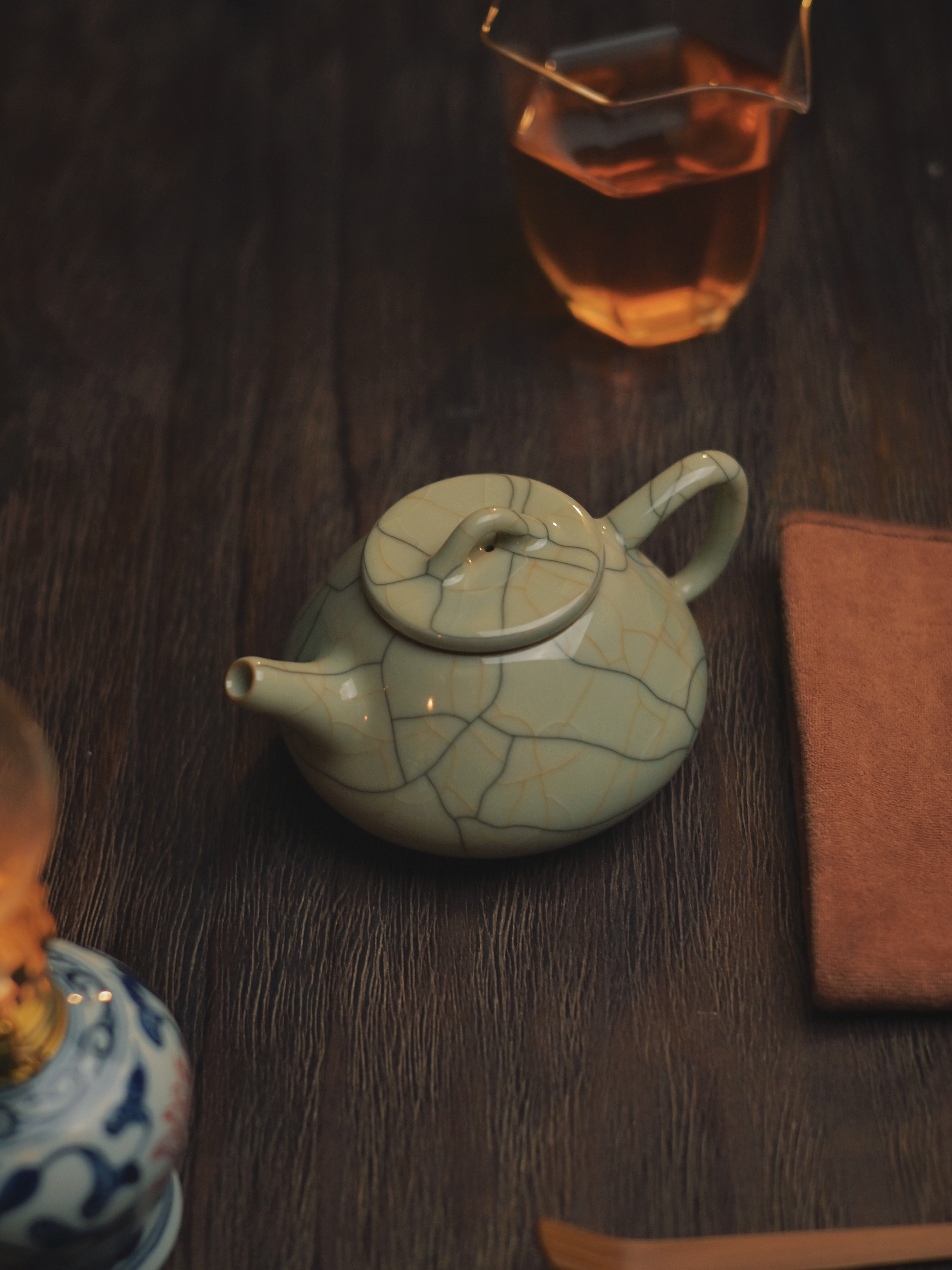 longquan celadon porcelain teapot – Longquan Celadon Ge-Kiln Shipiao （石瓢）Teapot by Kungfuyang
