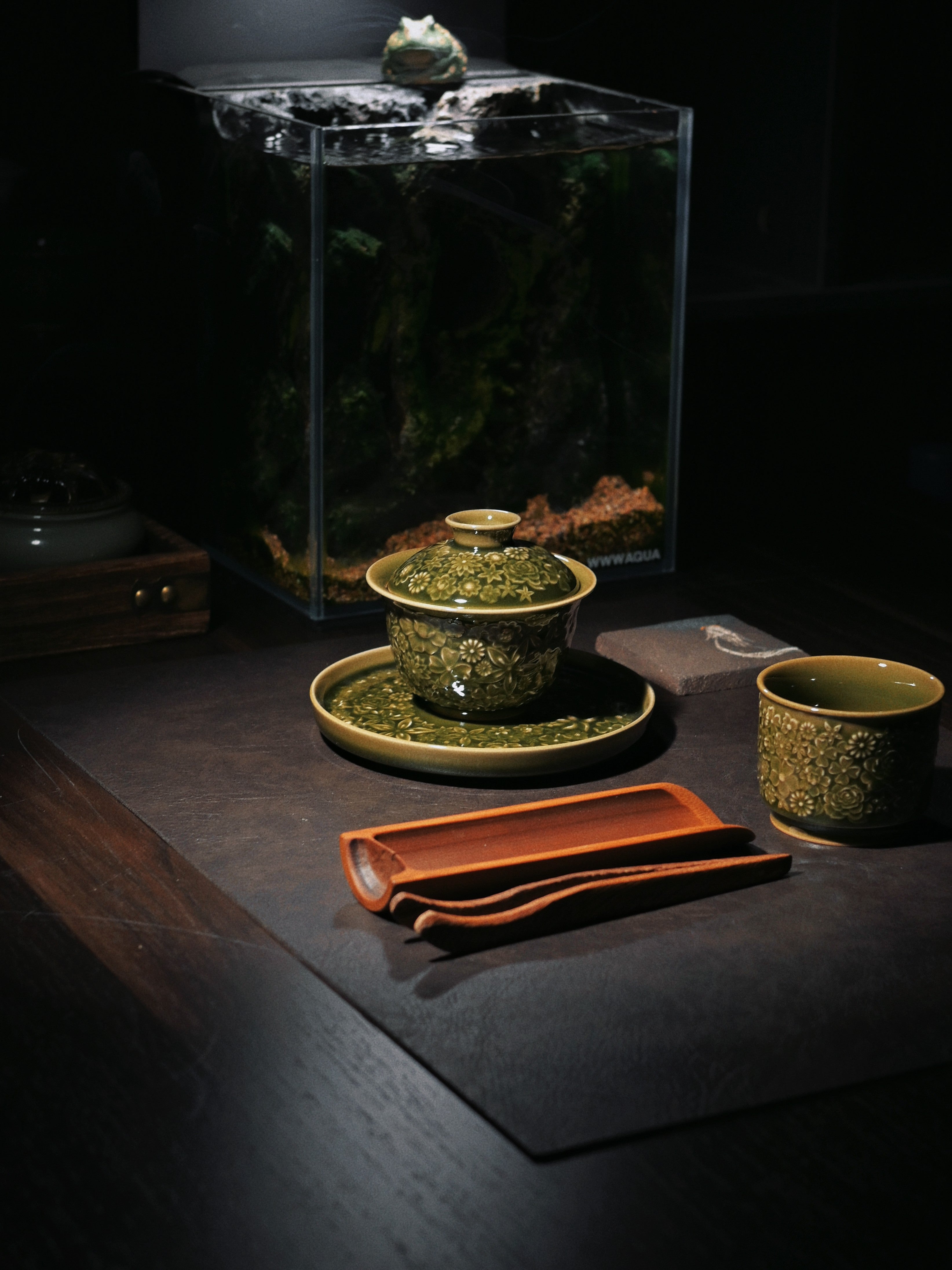 longquan celadon relief carving floral – Longquan Celadon "Hundred Flowers" Relief-Carved Three-Piece by Kungfuyang