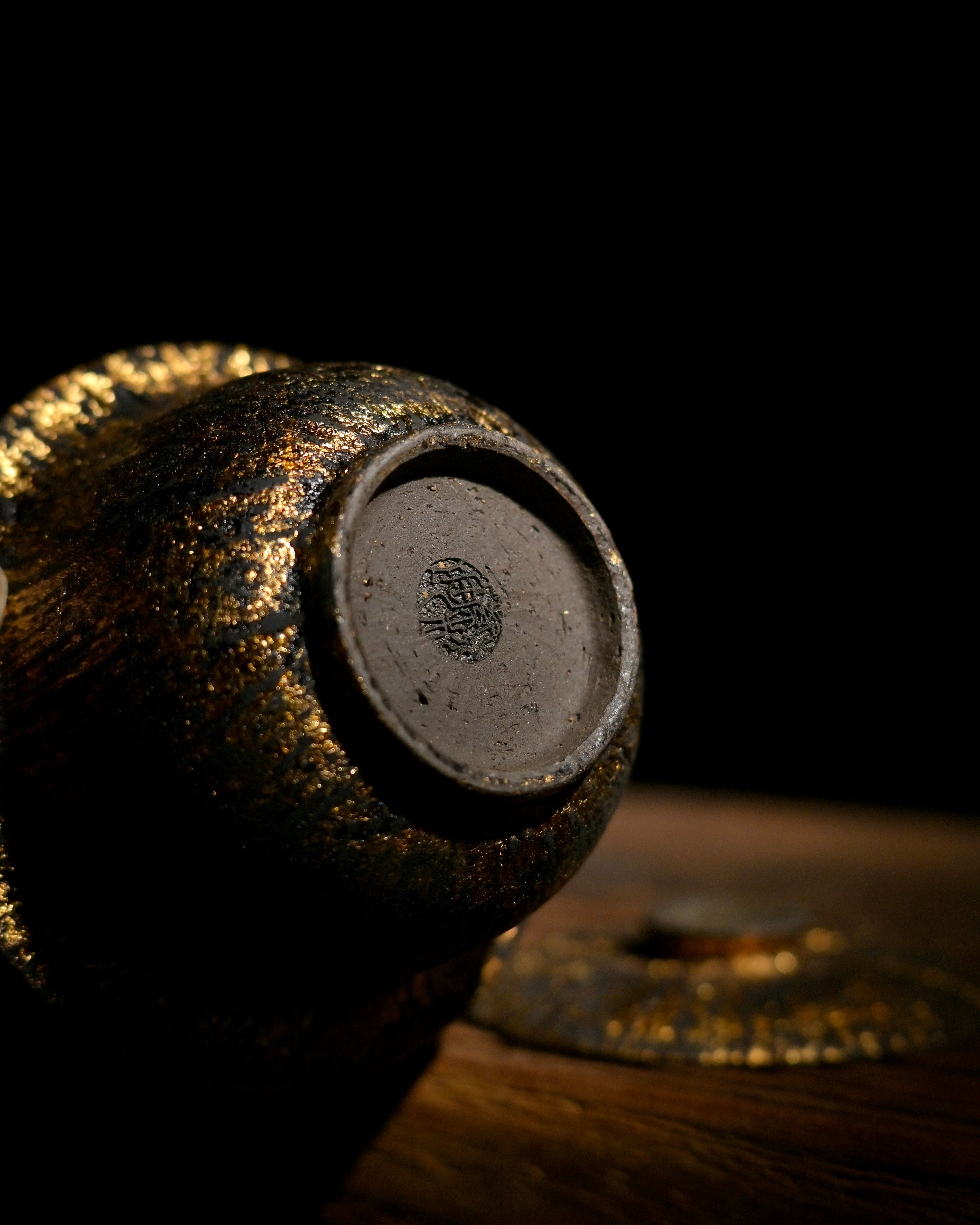 luxury wabi sabi lacquer gold tea gaiwan – Unique Piece Handmade Raw Lacquer Gold Brush Coarse Clay by Kungfuyang