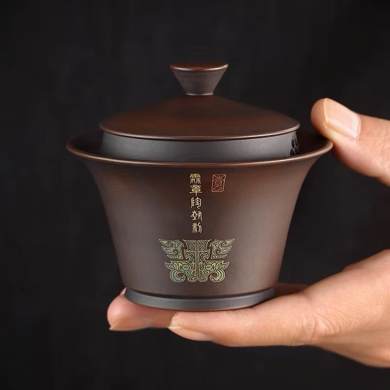 metallic texture jianshui clay covered – Yunan Jianshui Purple Clay Fully Handmade Gaiwan (Lidded Bowl) by Kungfuyang