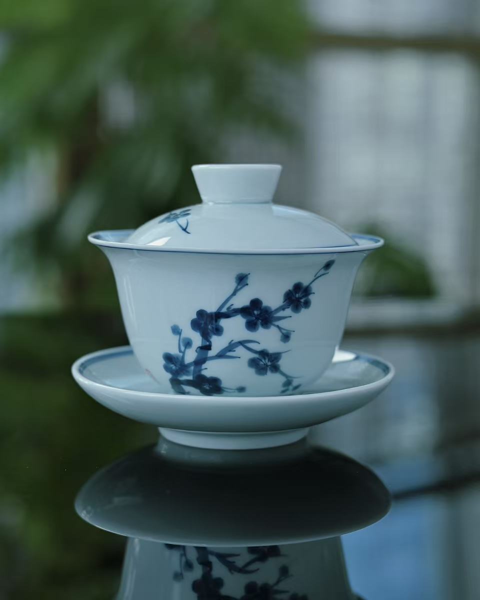minimalist blue white composition – Jingdezhen Hand-Painted Blue and White Underglaze Plum Blossom by Kungfuyang
