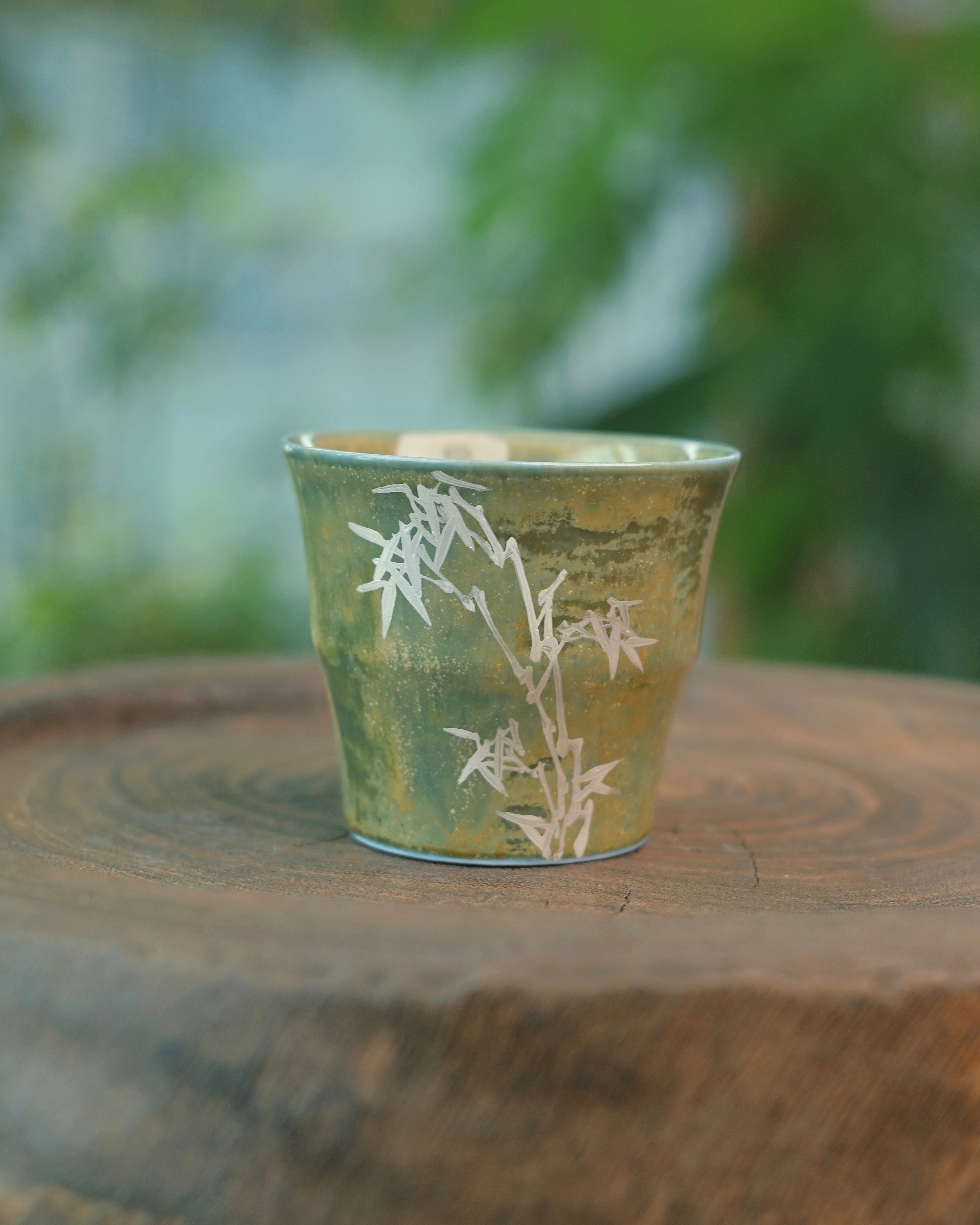 modern ceramic mug studio collection – Jingdezhen Hand-Painted Gold-Traced Bamboo Cup by Kungfuyang