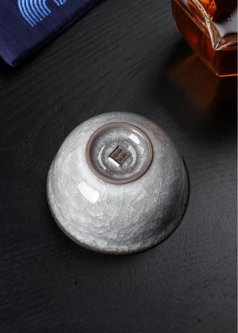 premium longquan celadon ice crackle – Longquan Celadon black ice-crack pattern Teacup by Kungfuyang