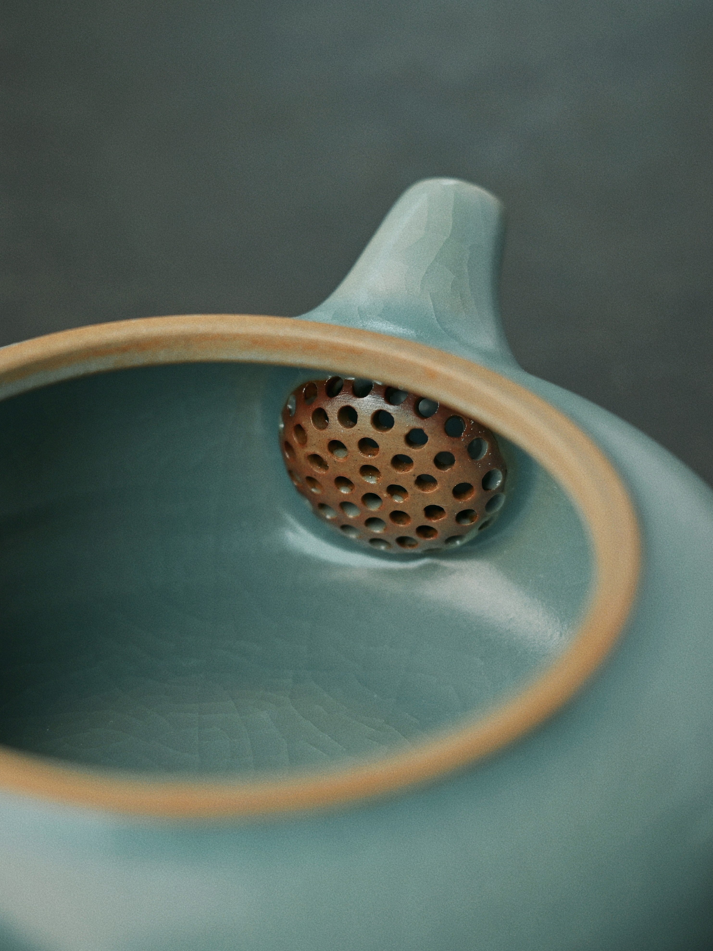 ru ceramic archaized teapot – Ru Porcelain Vintage Glaze Archaized Teapot 180ml by Kungfuyang