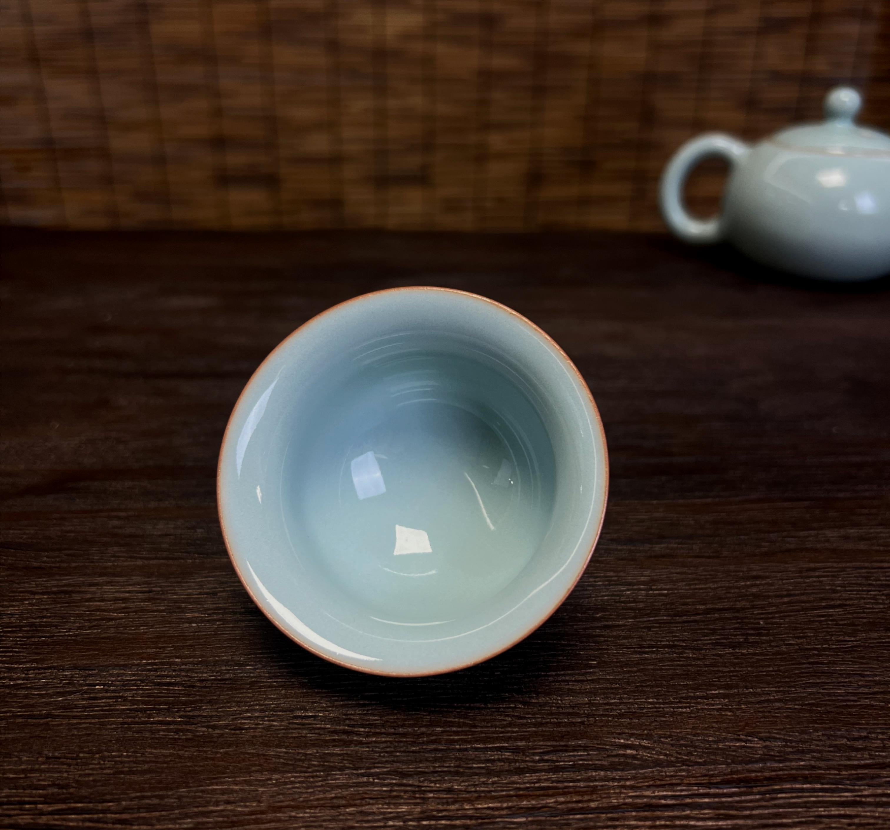 ru kiln celadon glaze cup – Handcrafted Ru Kiln High-end Teacup Sky-blue Size S 60ml by Kungfuyang