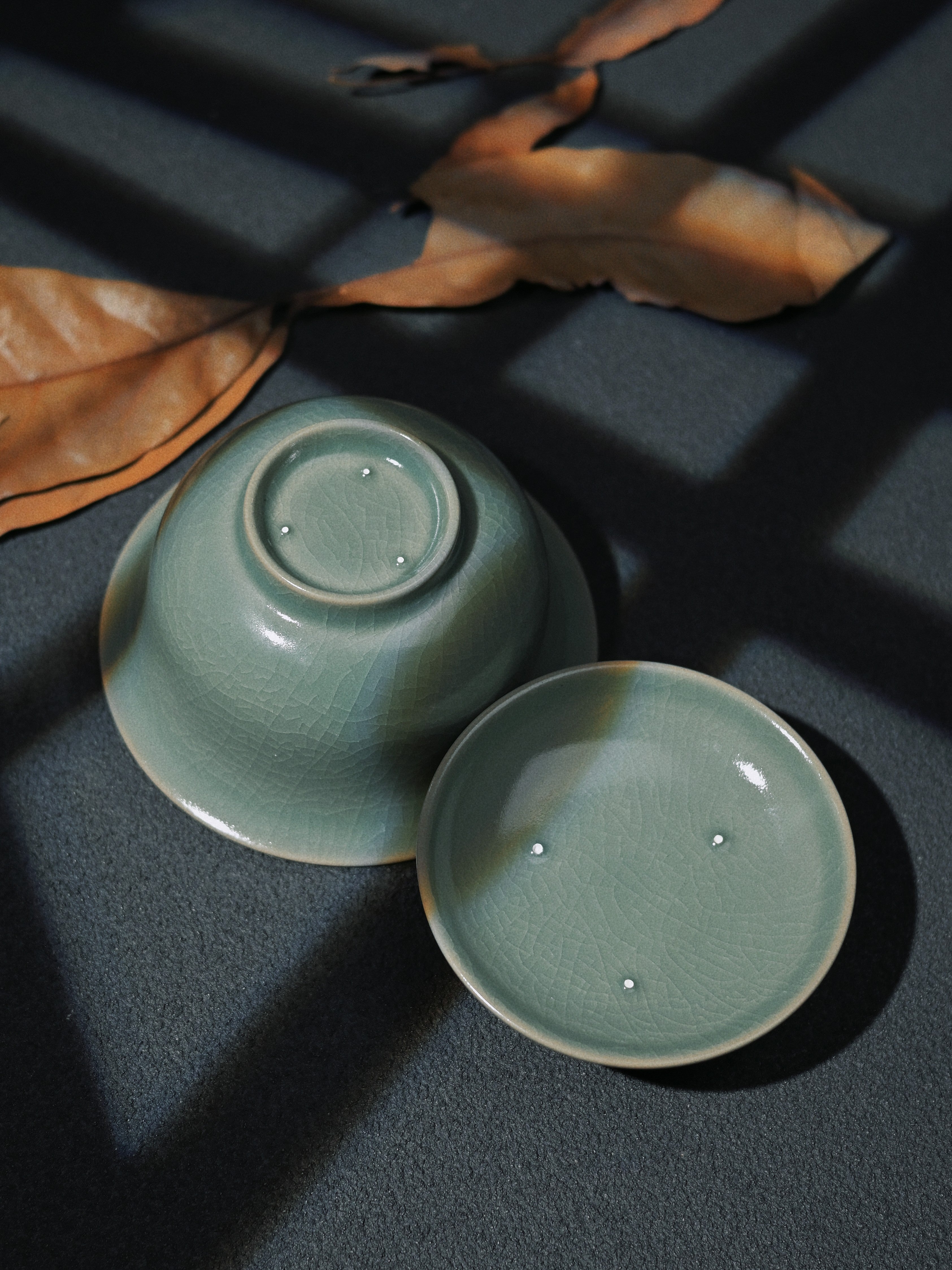 ru kiln crackled pattern gaiwan – Ru Porcelain Gaiwan (Tea Bowl) with Crab-Claw Crackle Patterns by Kungfuyang